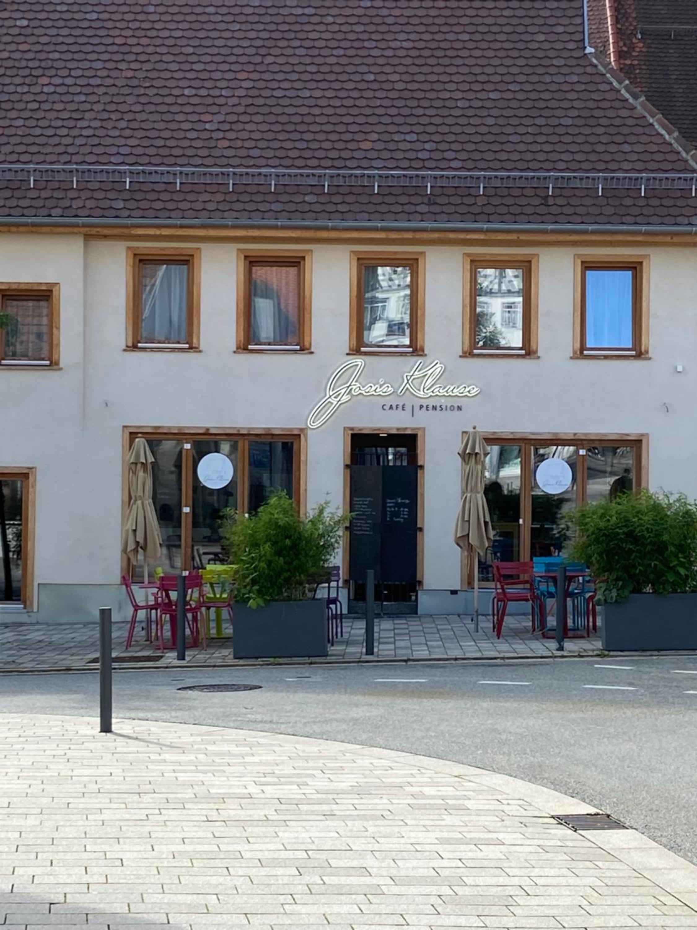 Josis Klause Café I Pension