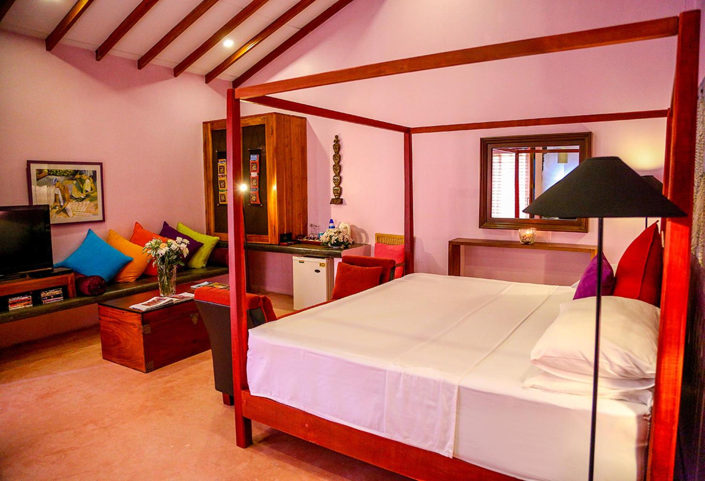 Dickman Resort "The Boutique Hotel" — photo 60