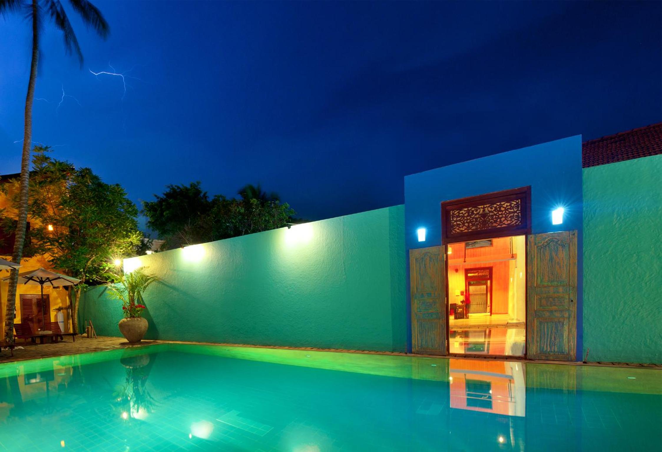 Dickman Resort "The Boutique Hotel" — photo 40