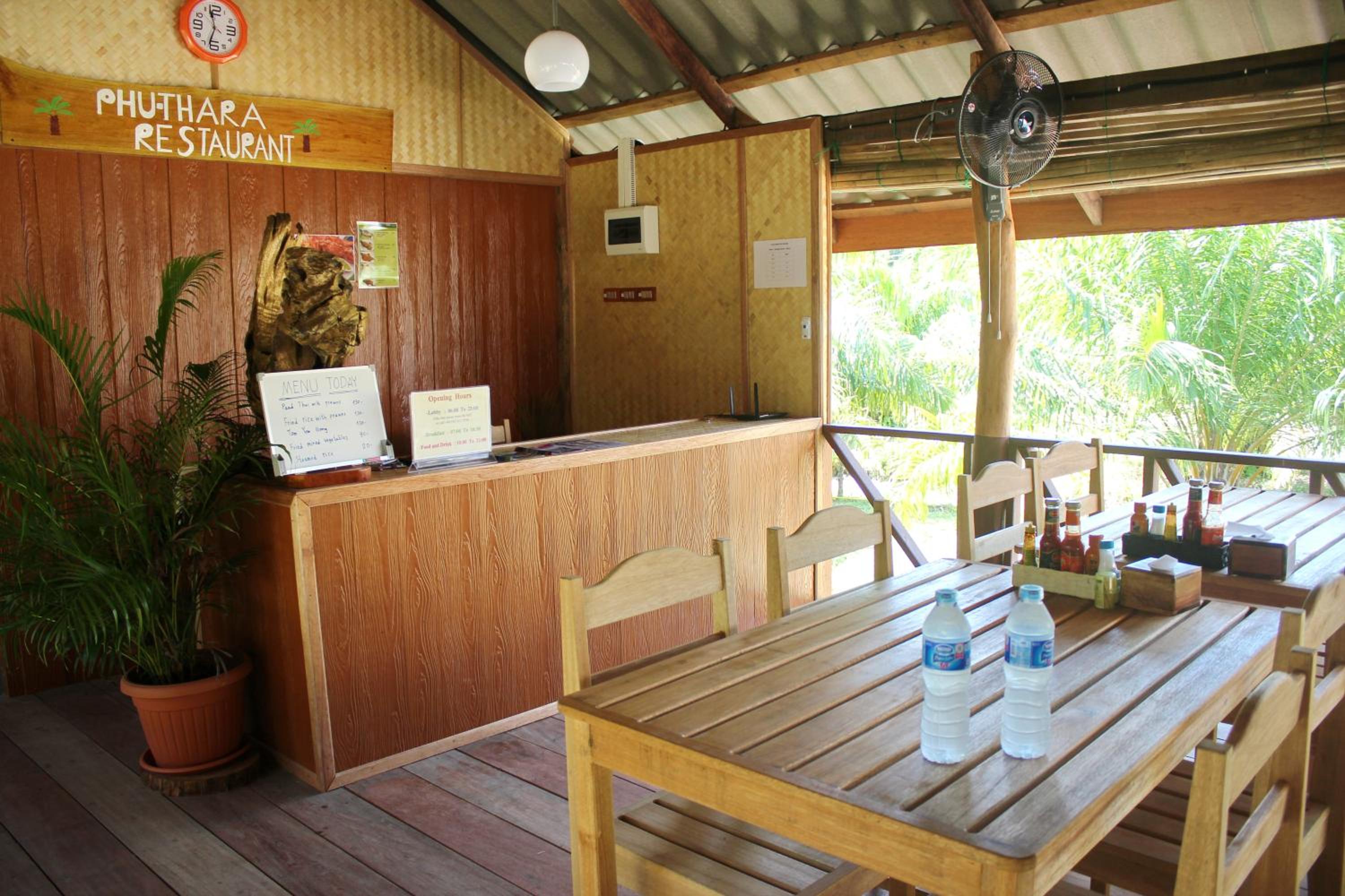 Photo 48