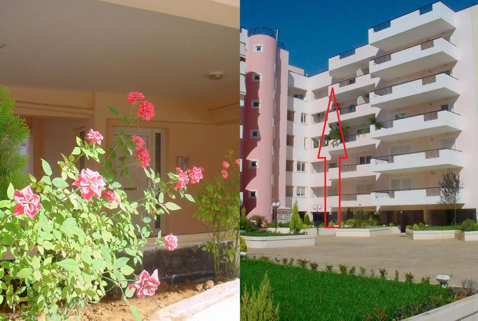 Holargos Metro Rooms