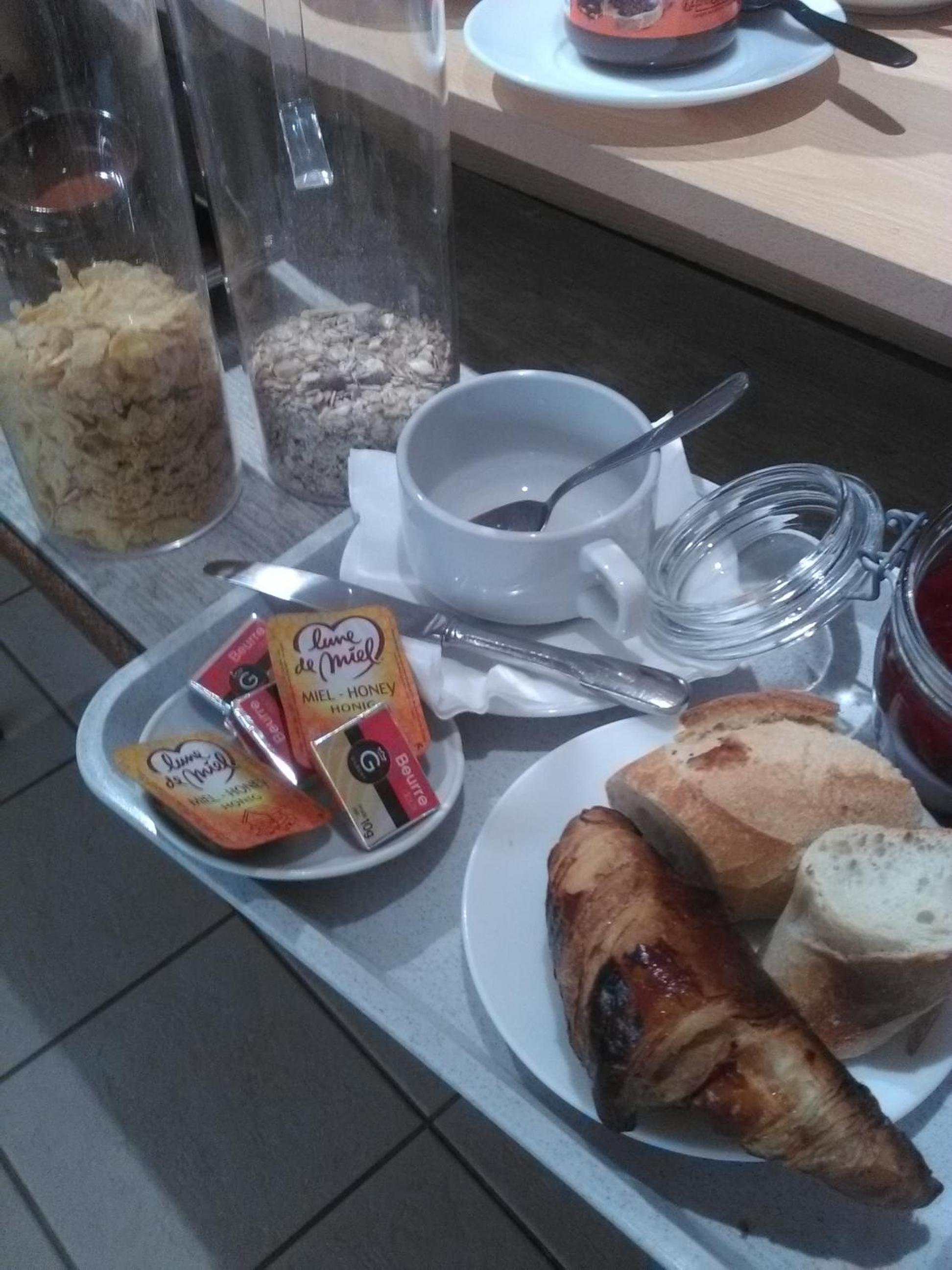 Logis Hotel L'ange Couronne, photo 8