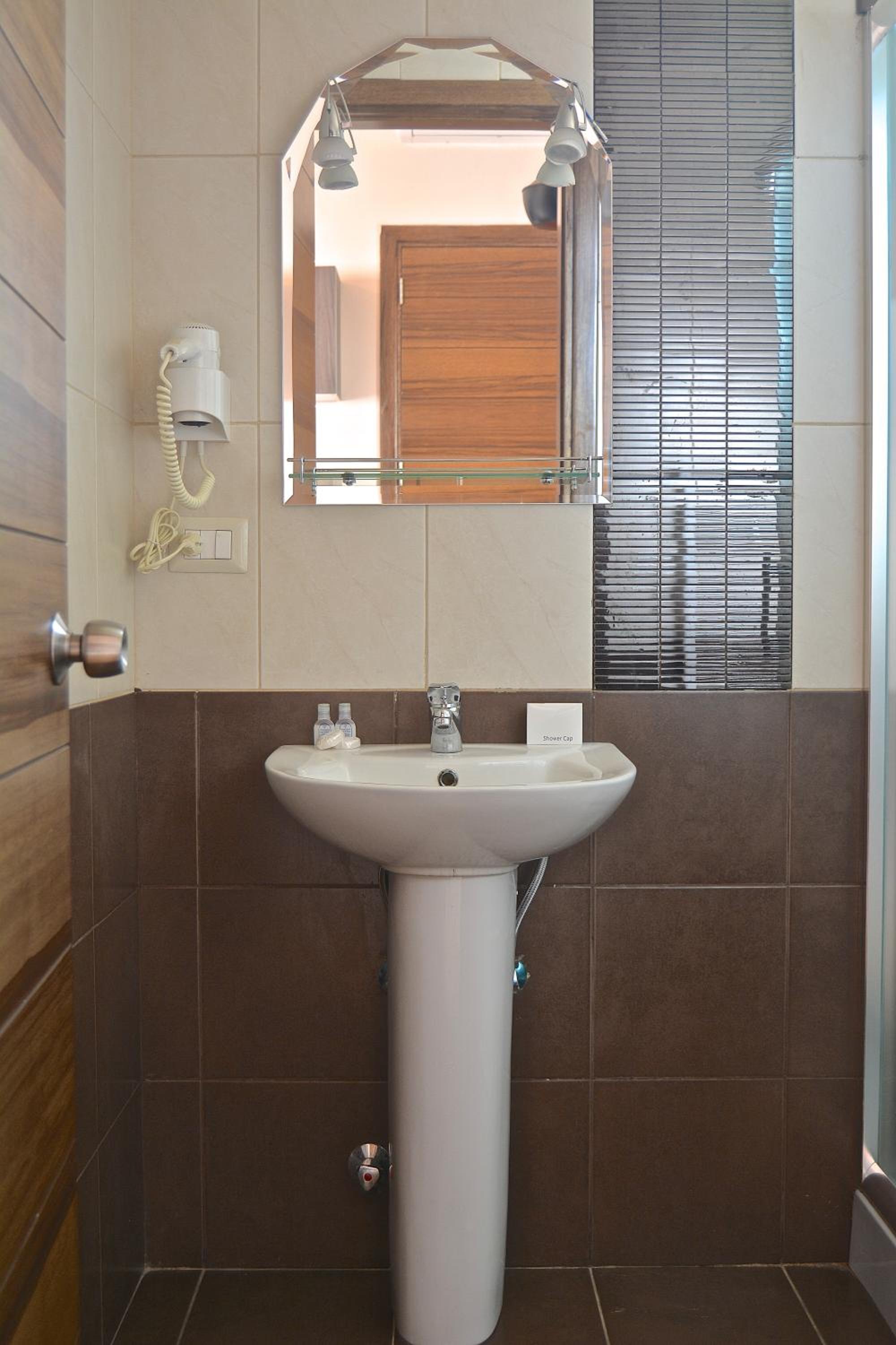 Austria Luxury Apartments, Faraya Hotel