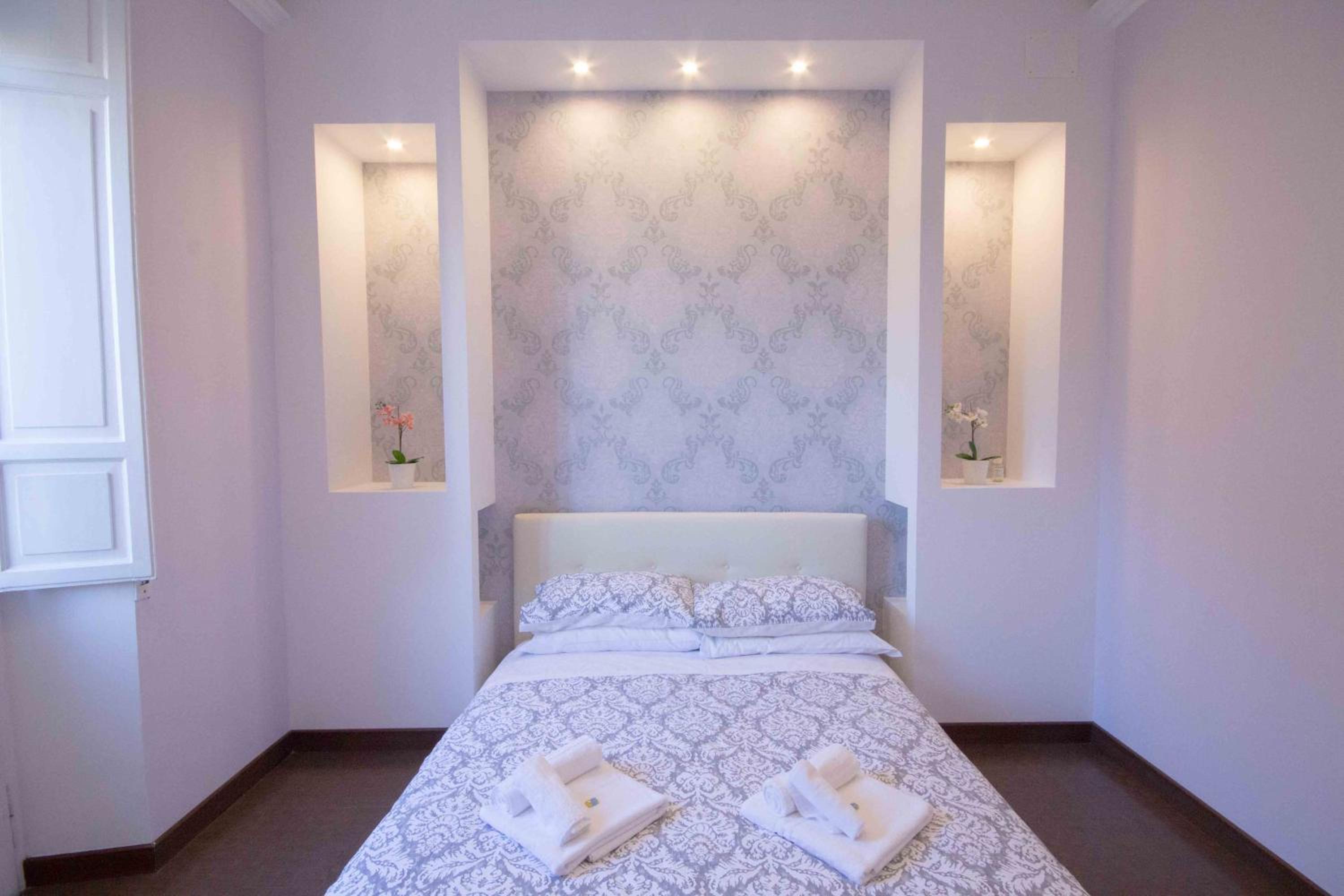 Stazione San Pietro 20 Apartment