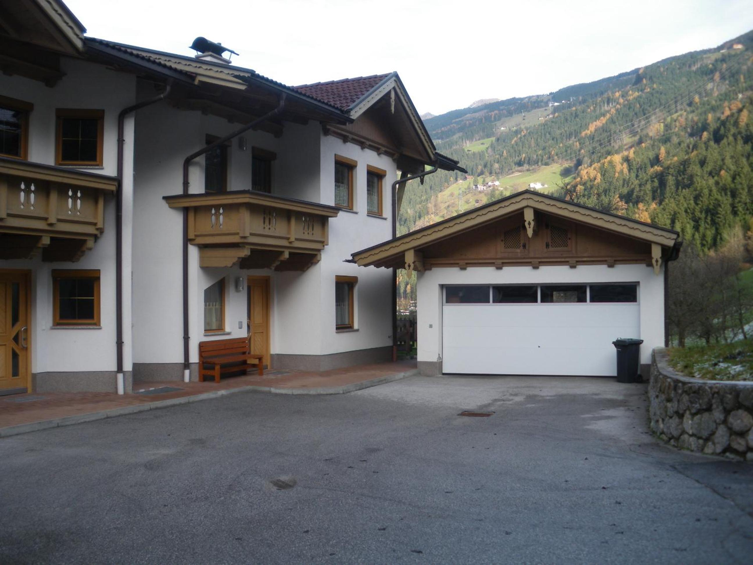 Photo 43