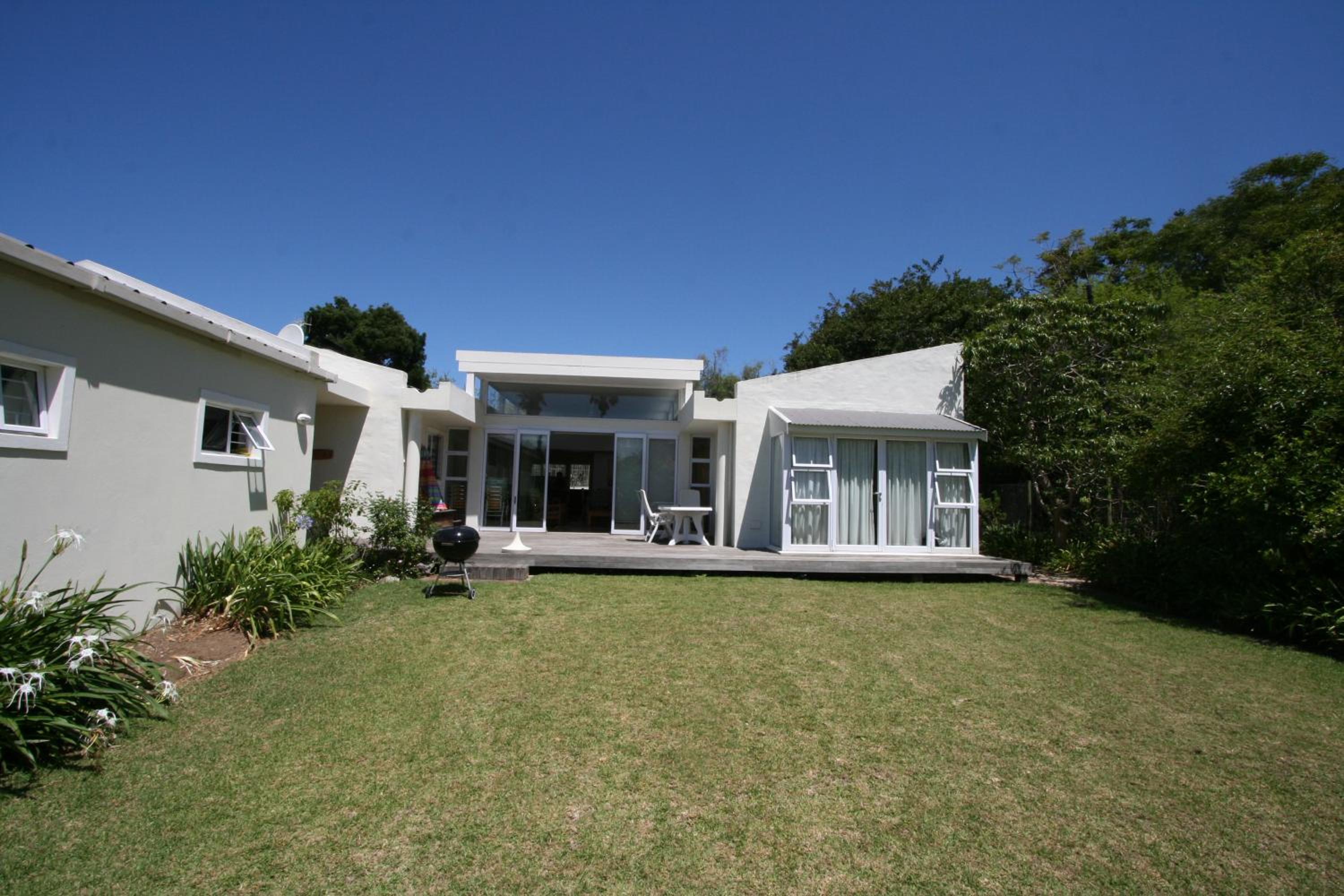 Home on Plato view 3