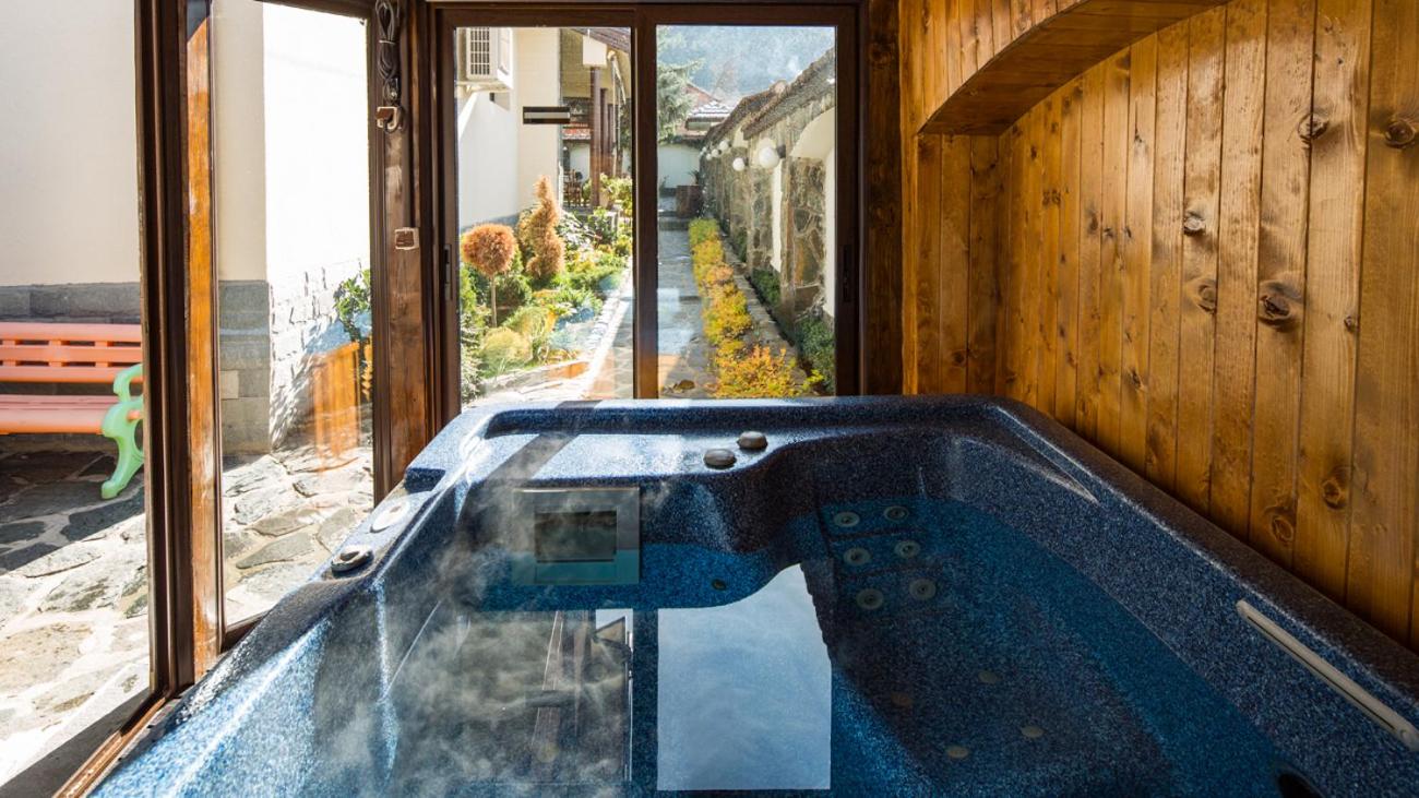 Guest House Mira