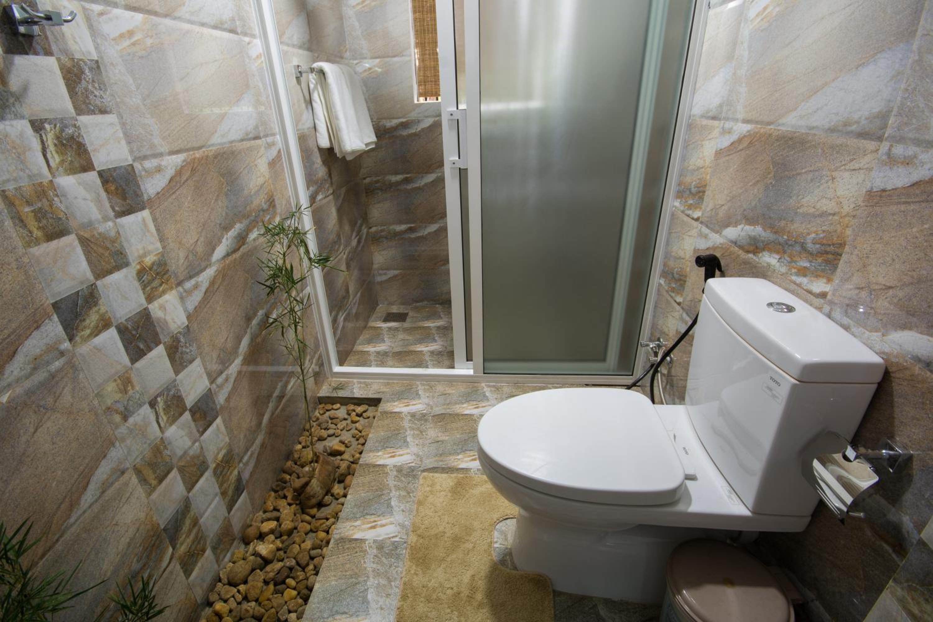 Udawatta Kele (UK) Forest Lodge view 4