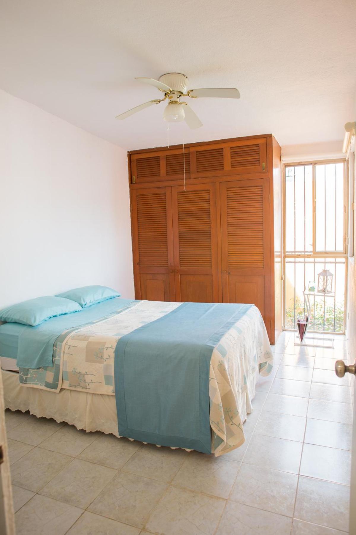 Casa Loritos