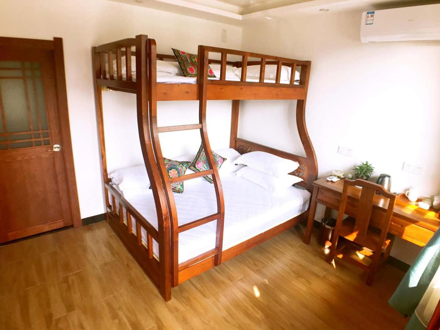 372 Jingjing Home