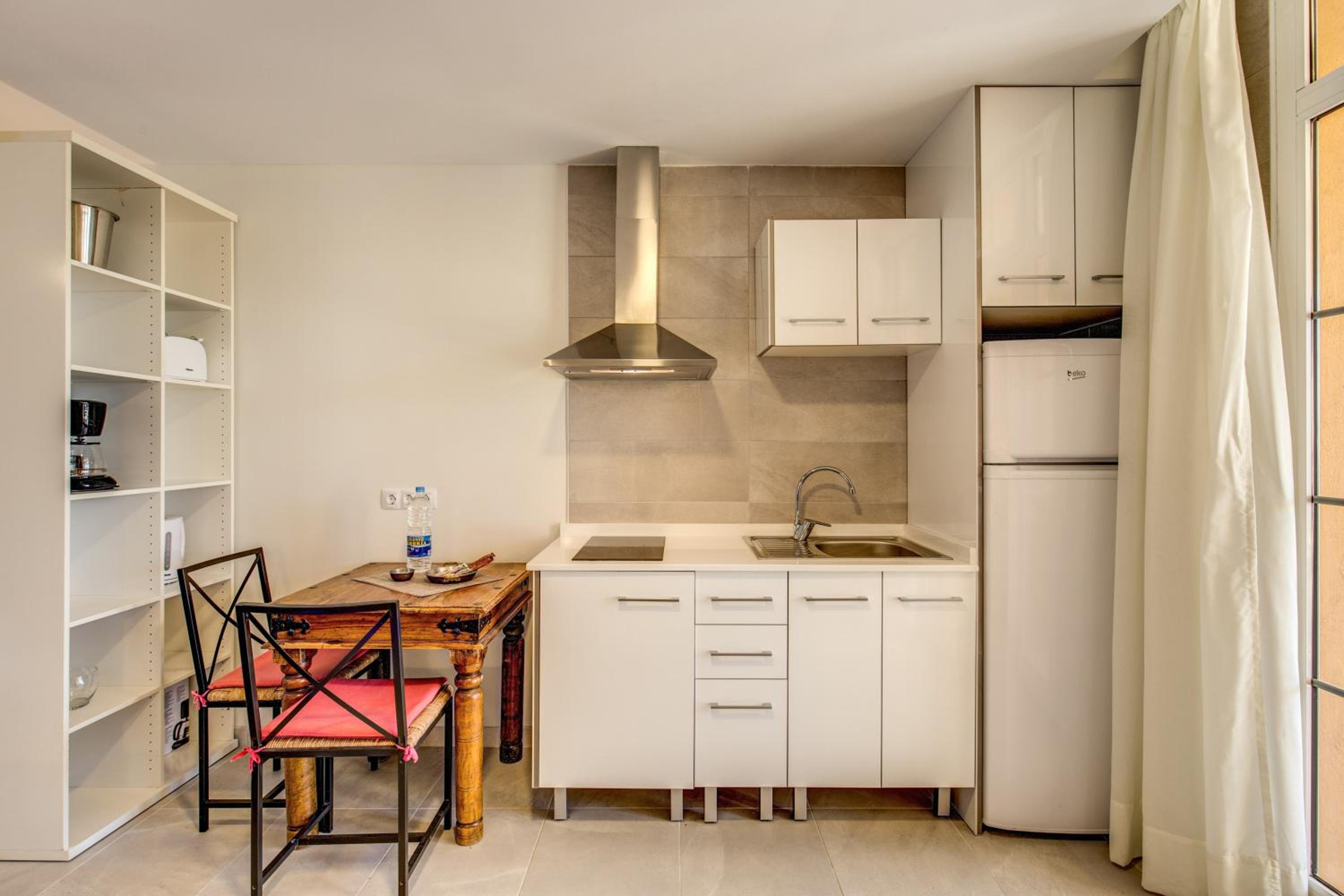 Granada I Apartments
