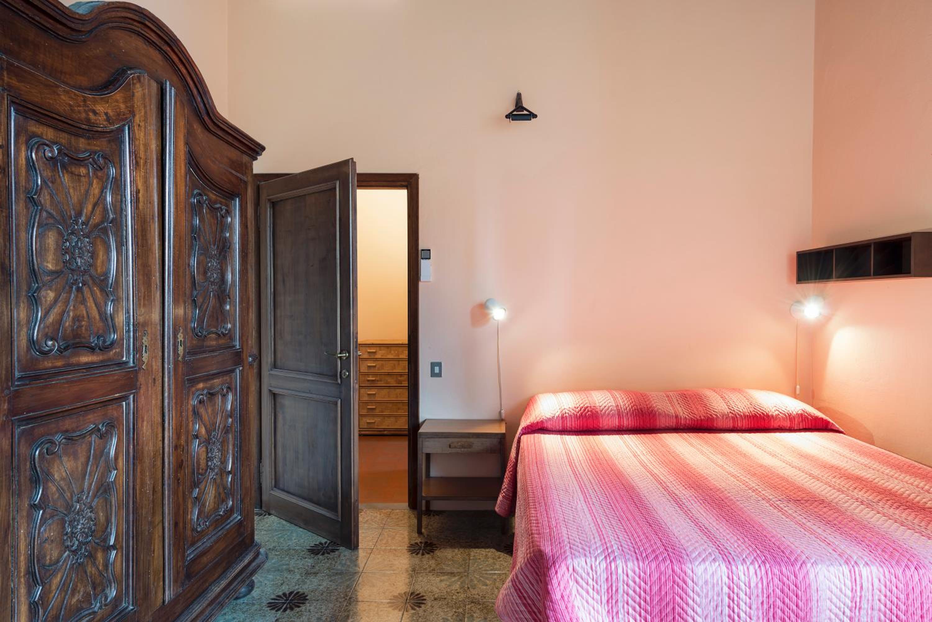 Medici Villa with Gardens 7 min from Florence