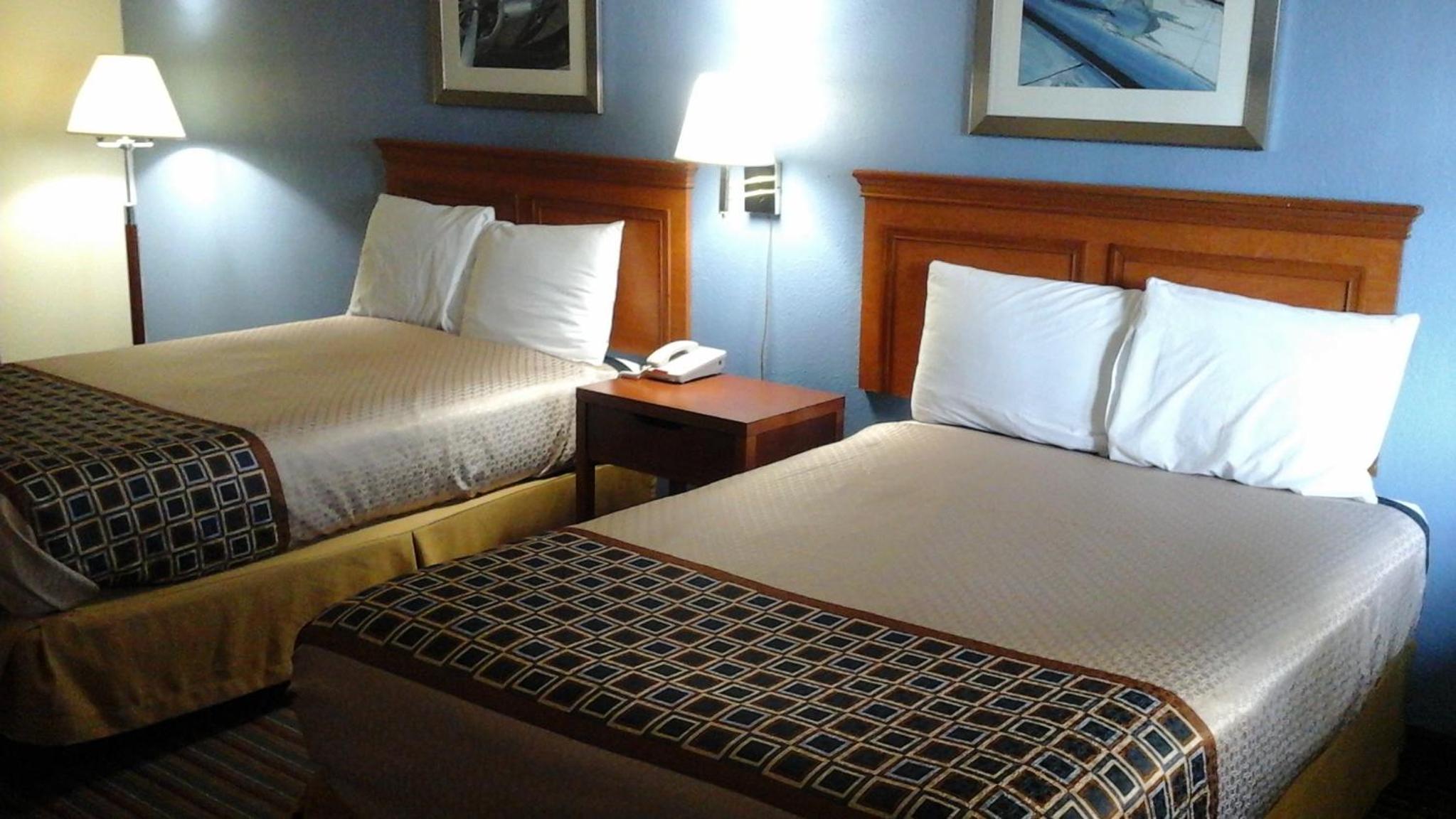 Knights Inn - Lithonia view 3