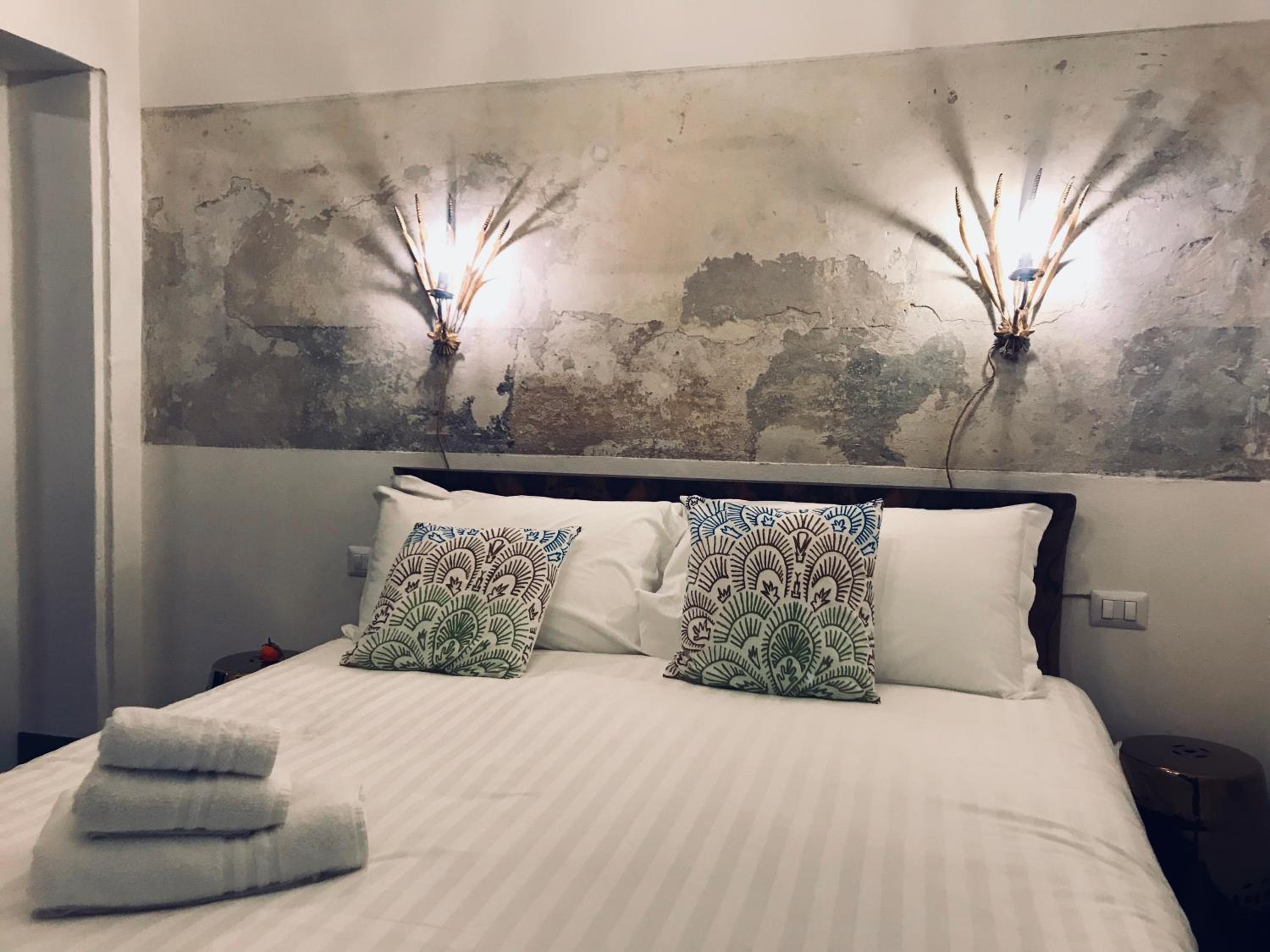 L'8 Boutique Design Apartments