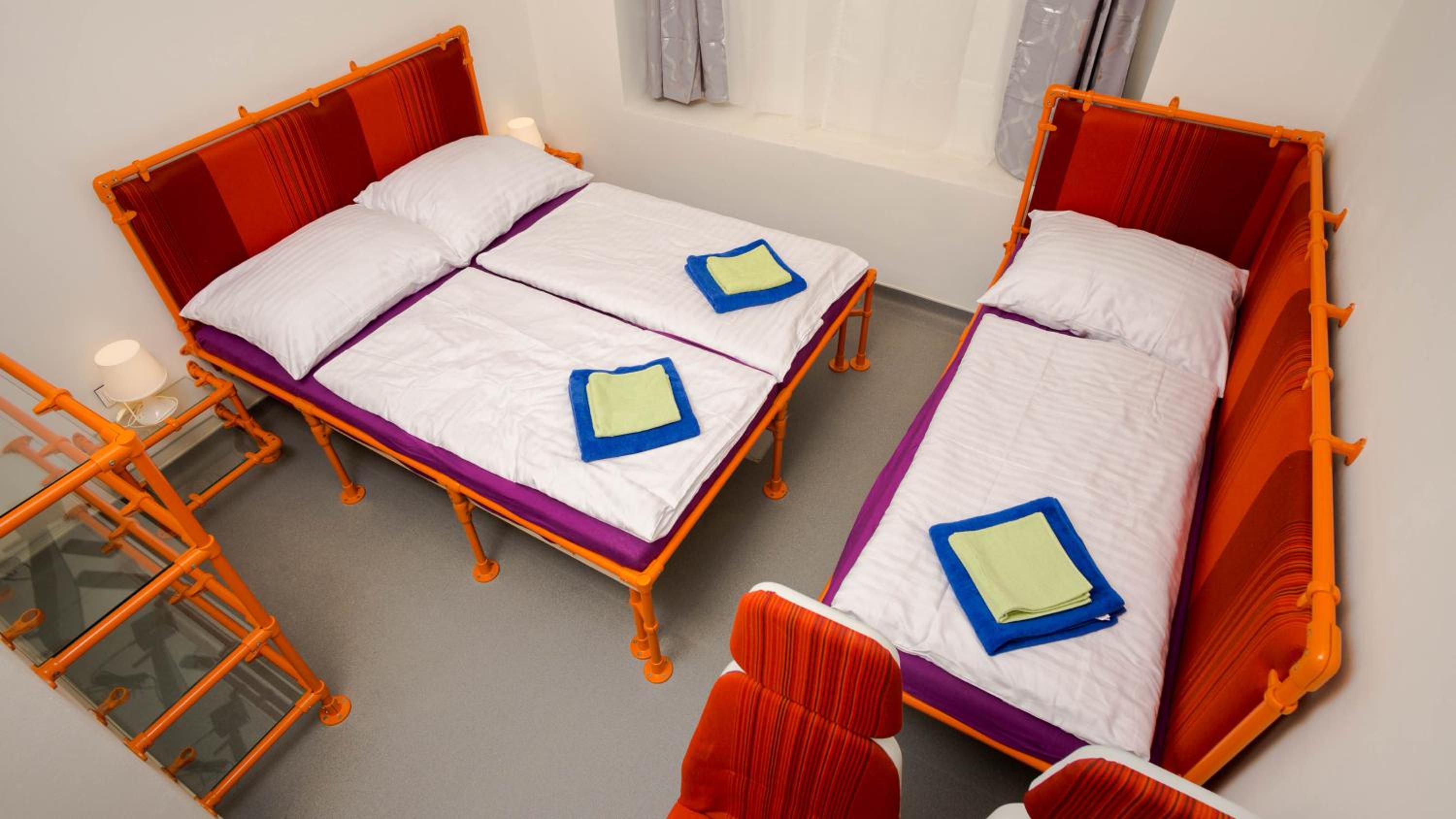 METRO Apartment Prague by Main Train and Bus Station