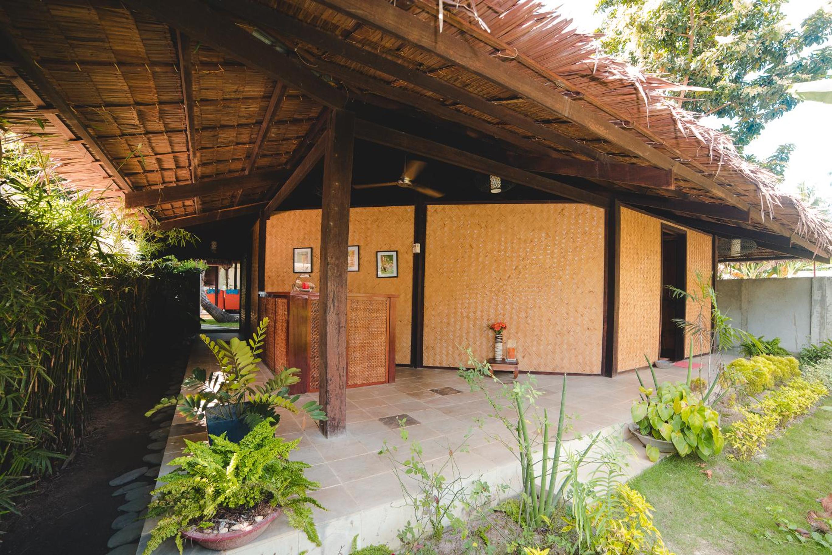 Cadlao Resort and Restaurant