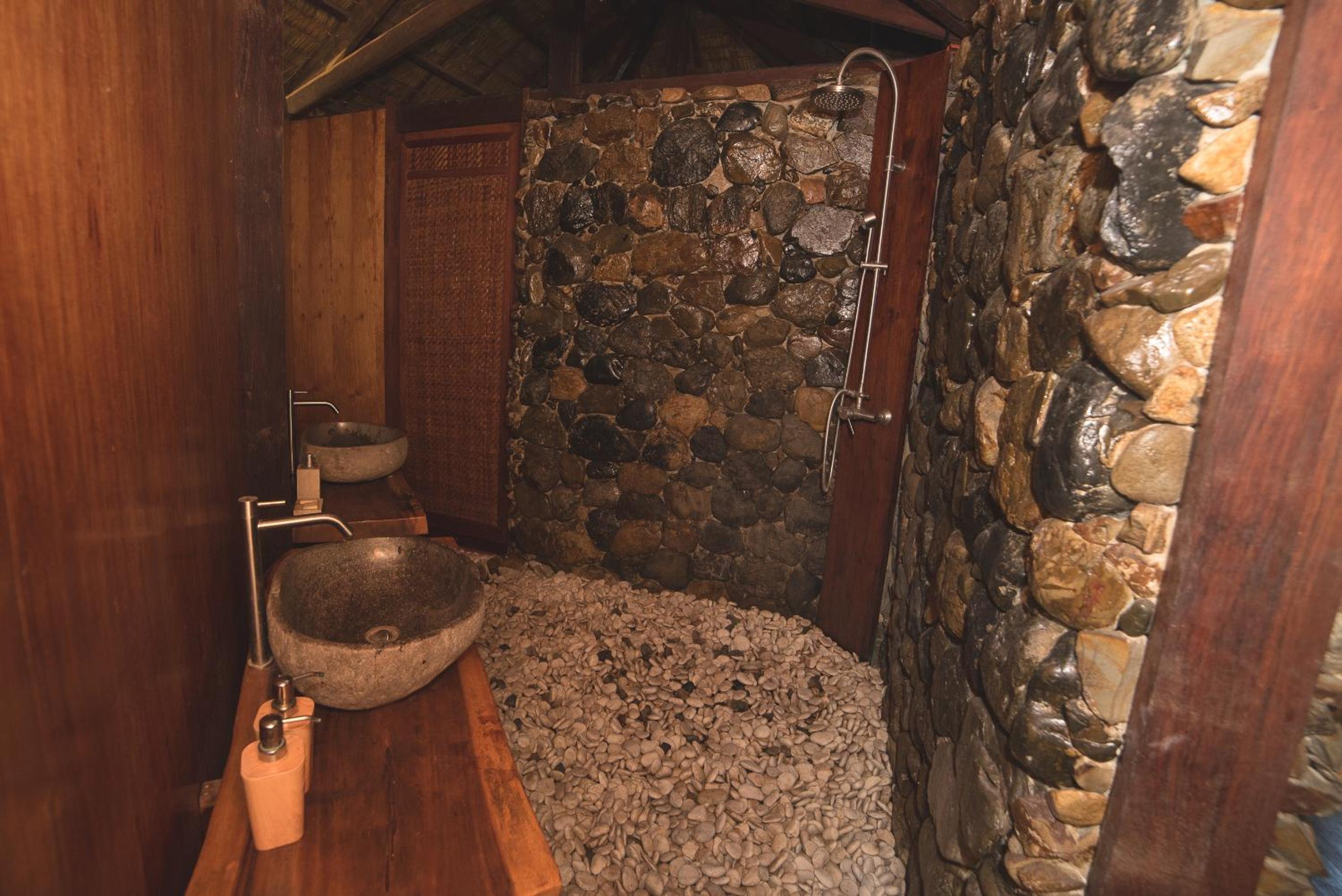 Cadlao Resort and Restaurant