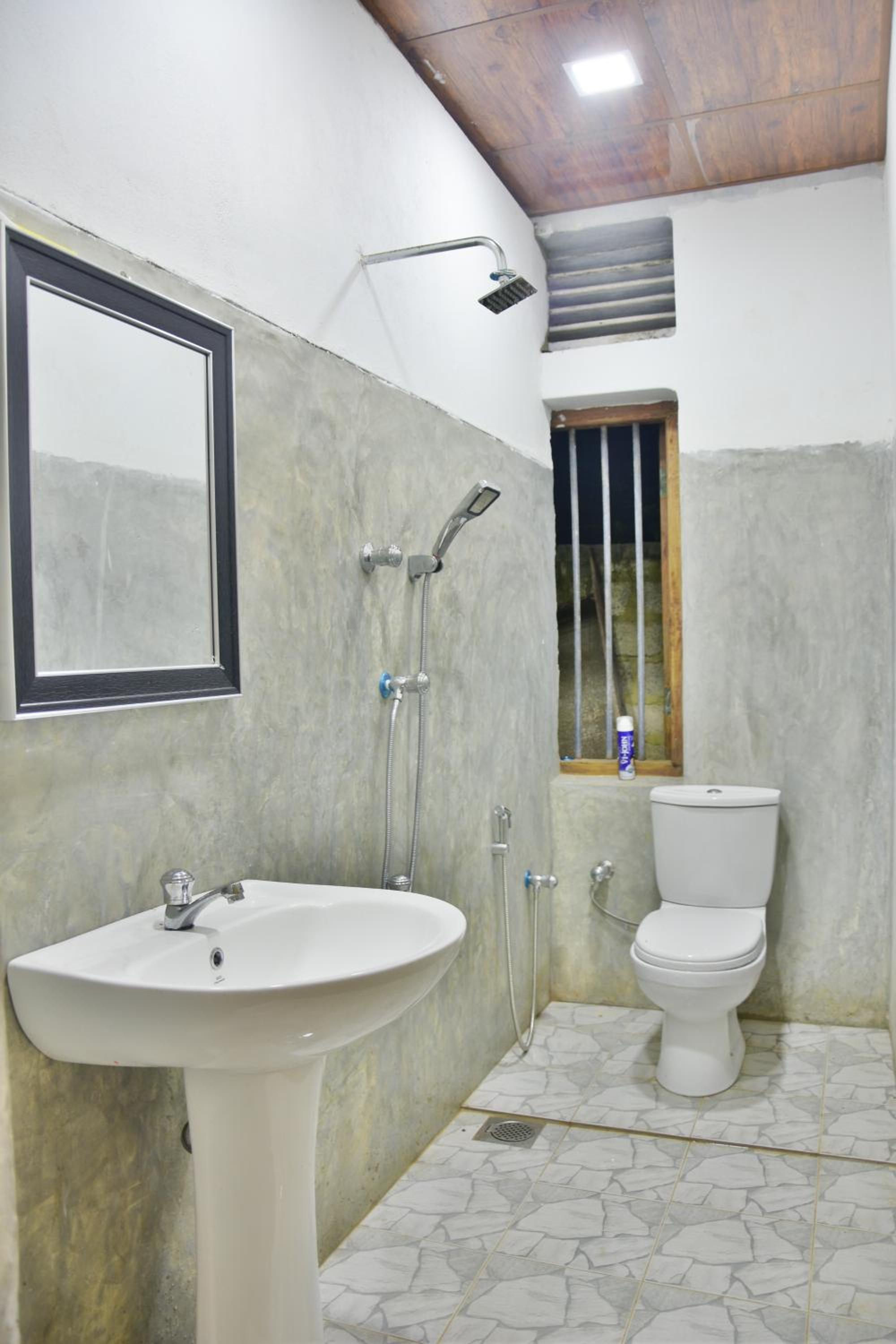 Photo 25