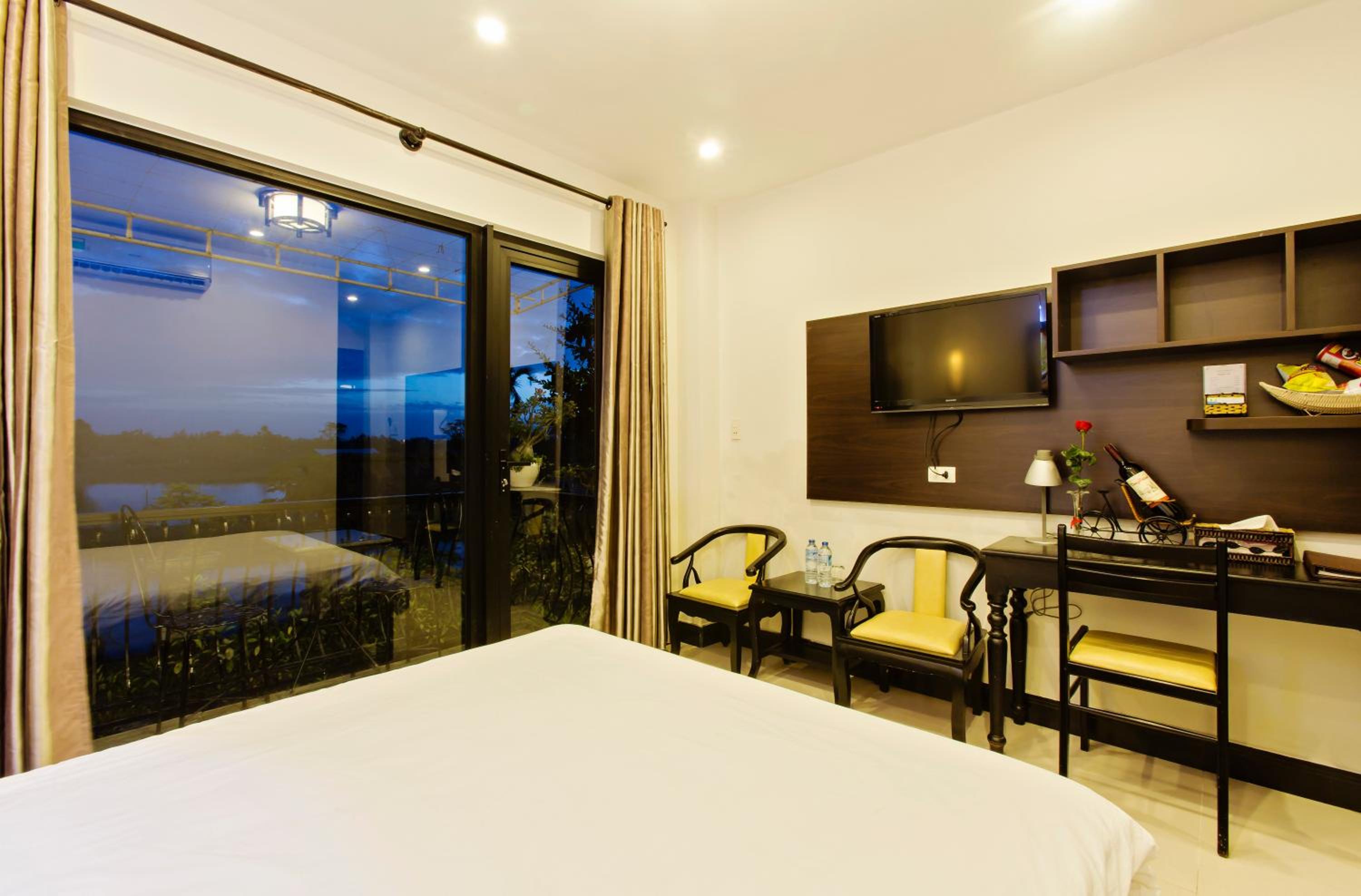 Riverside Impression Villa