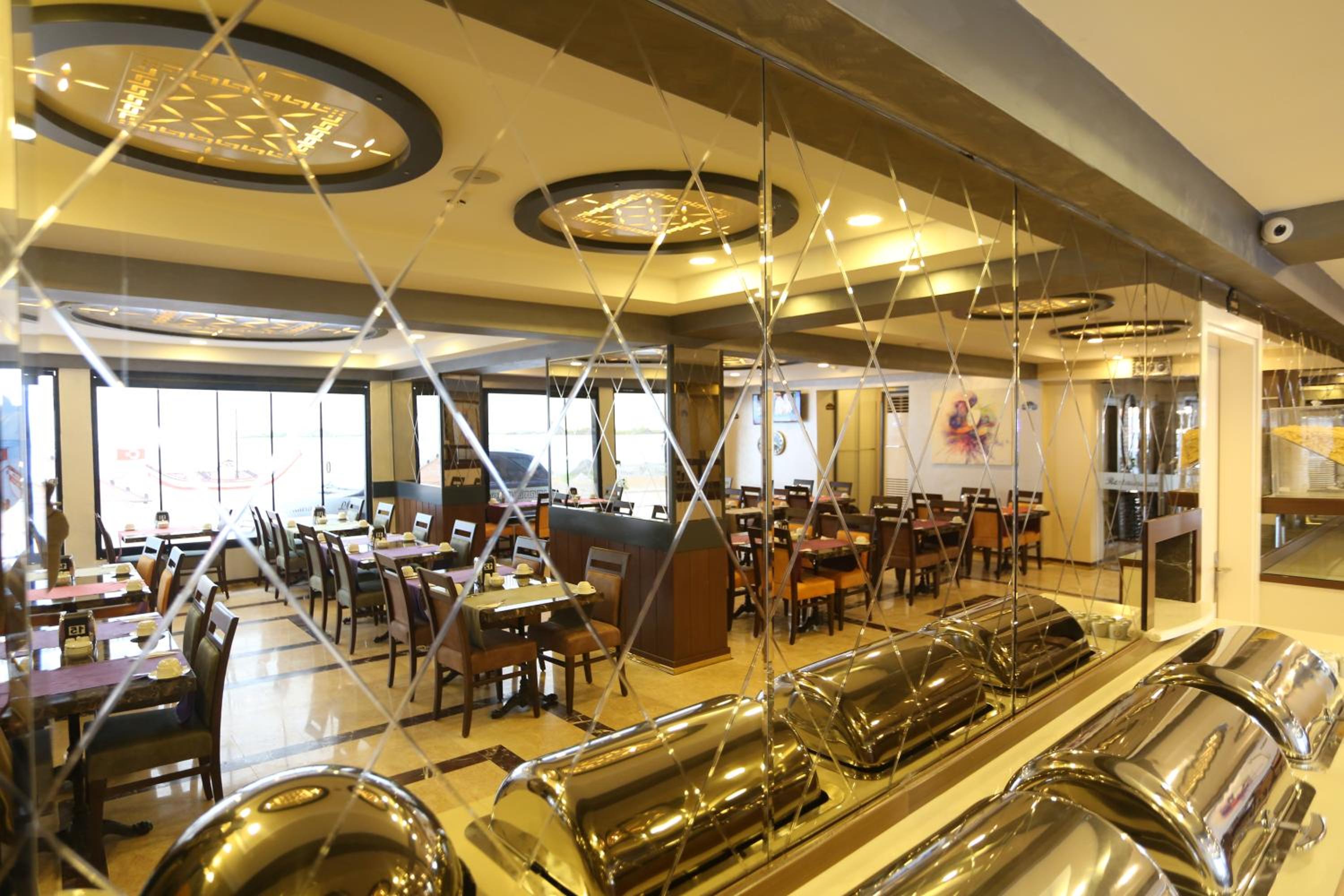 Life Corner Hotel - Image 25