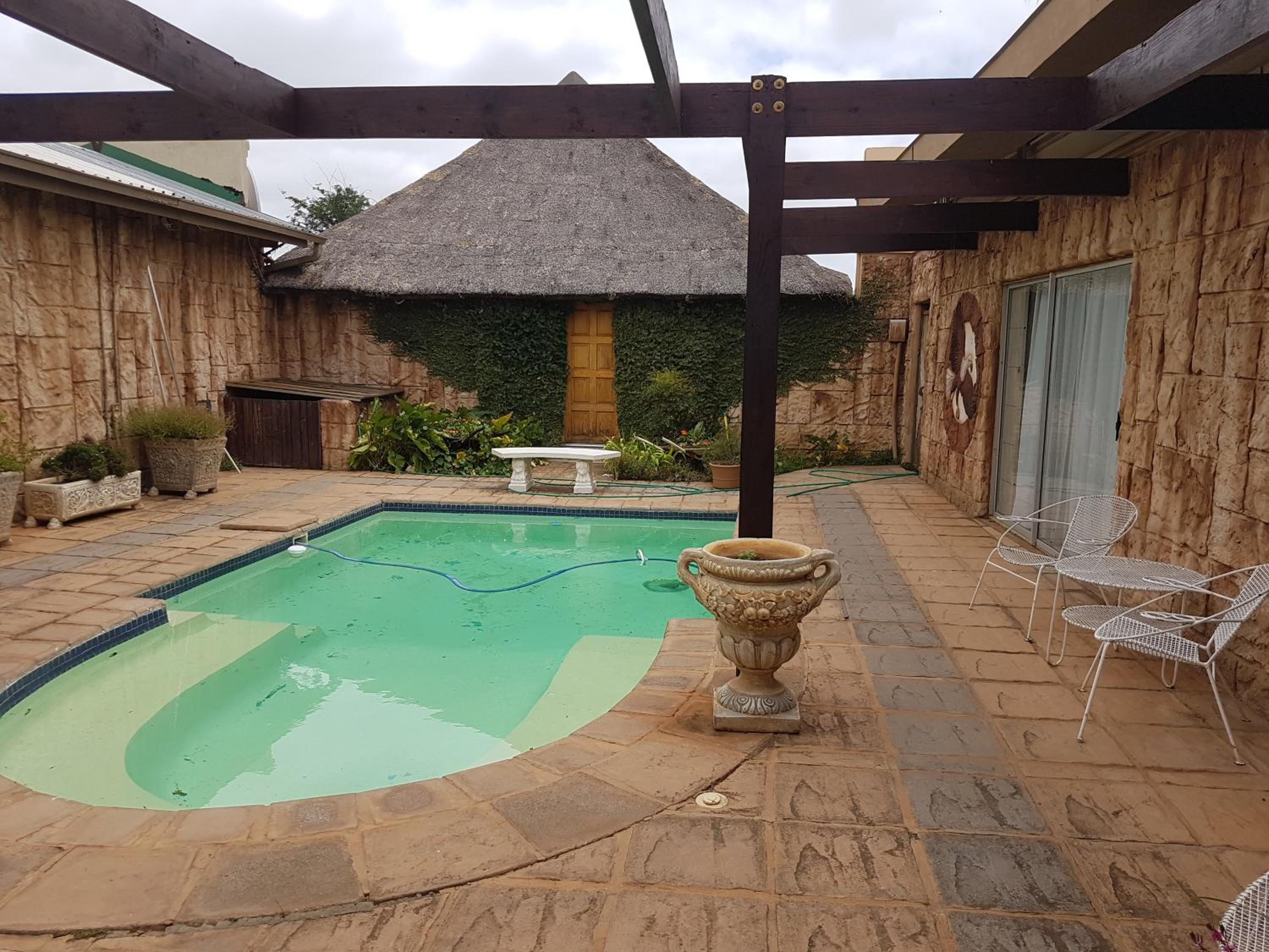 Kleinplaas Guest Farm view 2