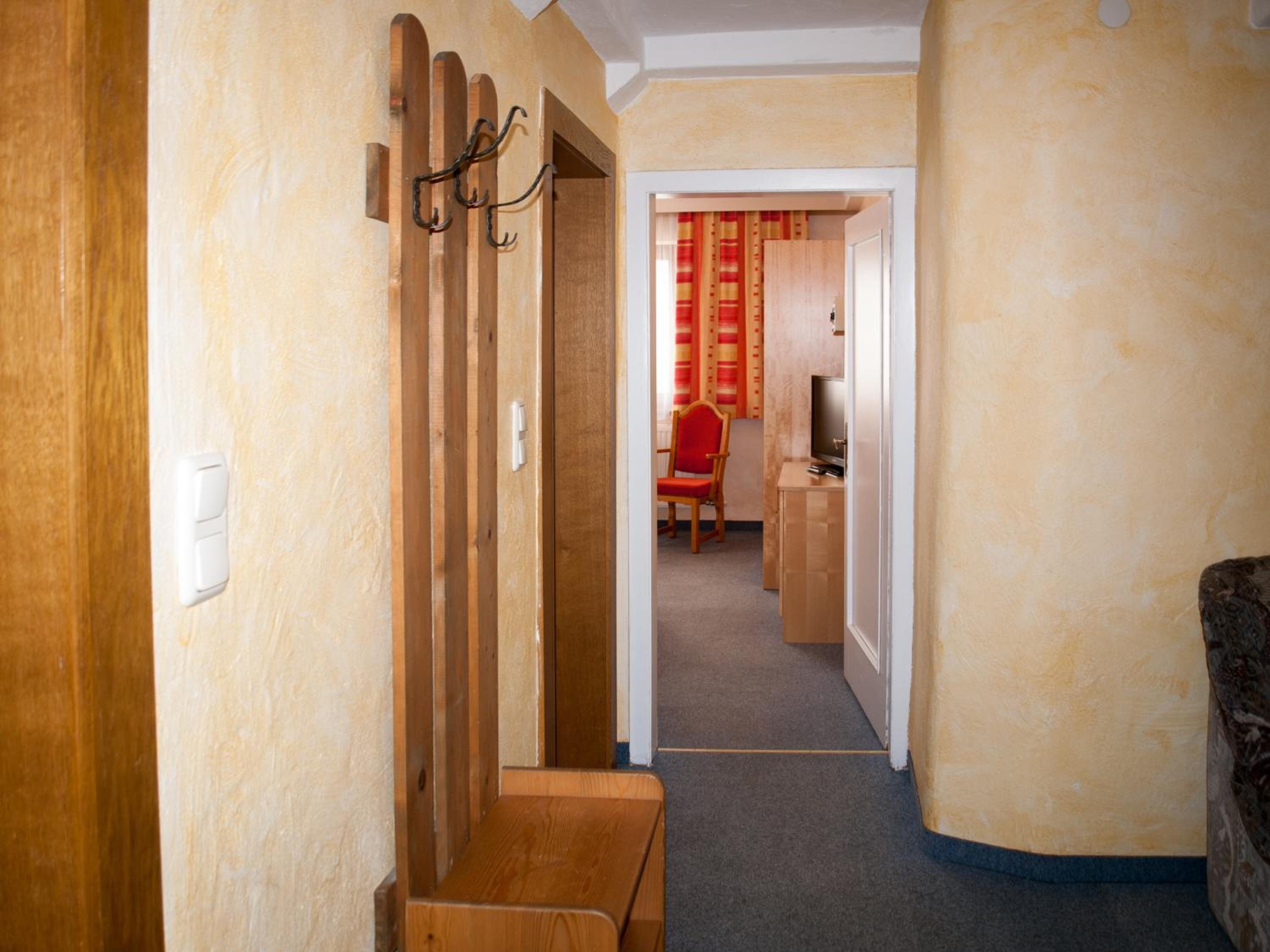 Pension Handle