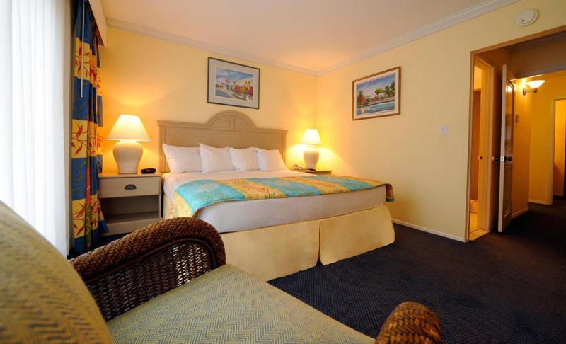 Bay View Suites Paradise Island
