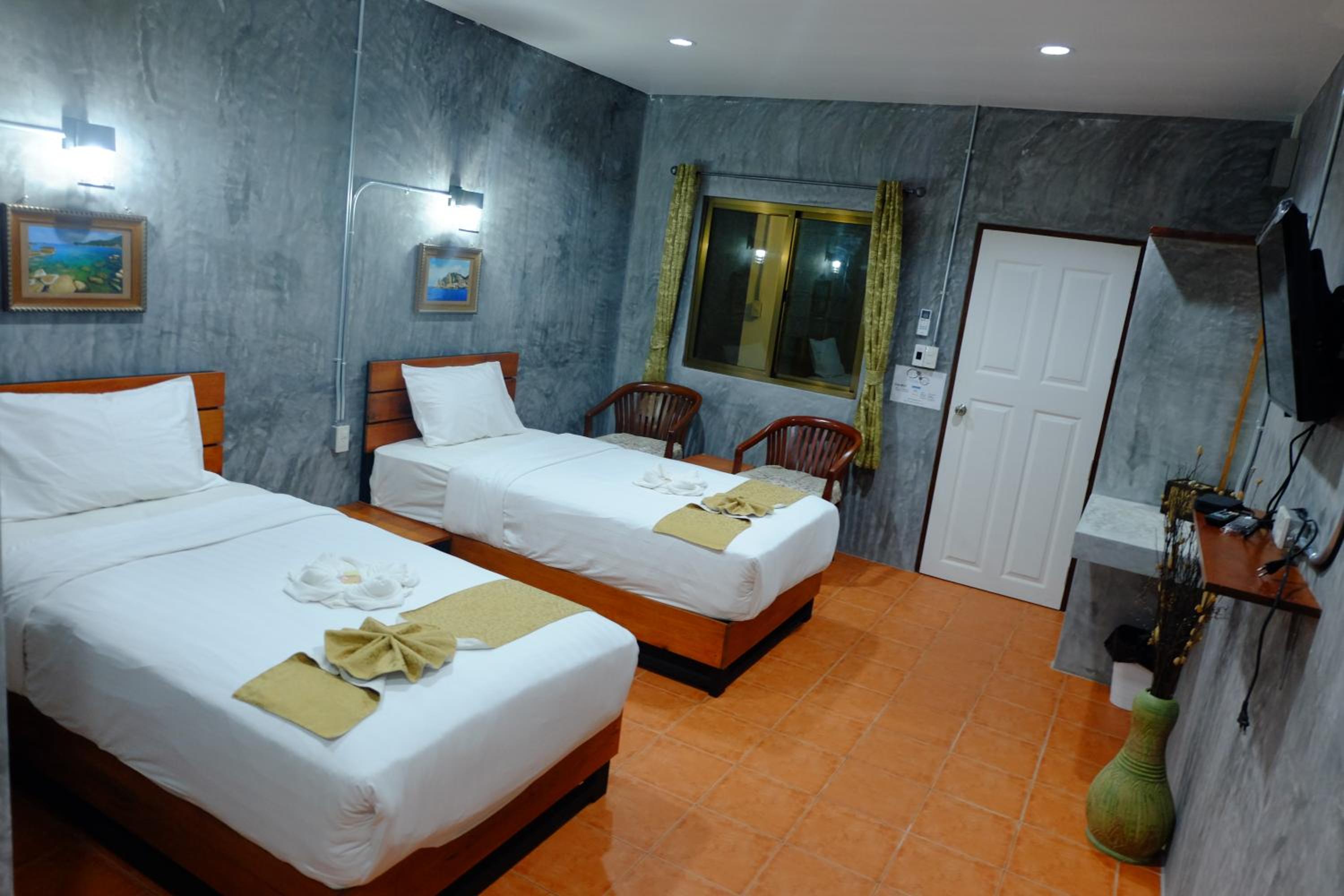 White Jail at Koh Tao Hostel