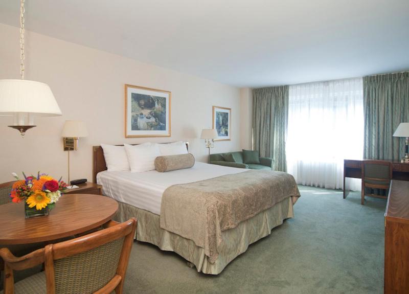 Murray Hill East Suites - Extended Stay