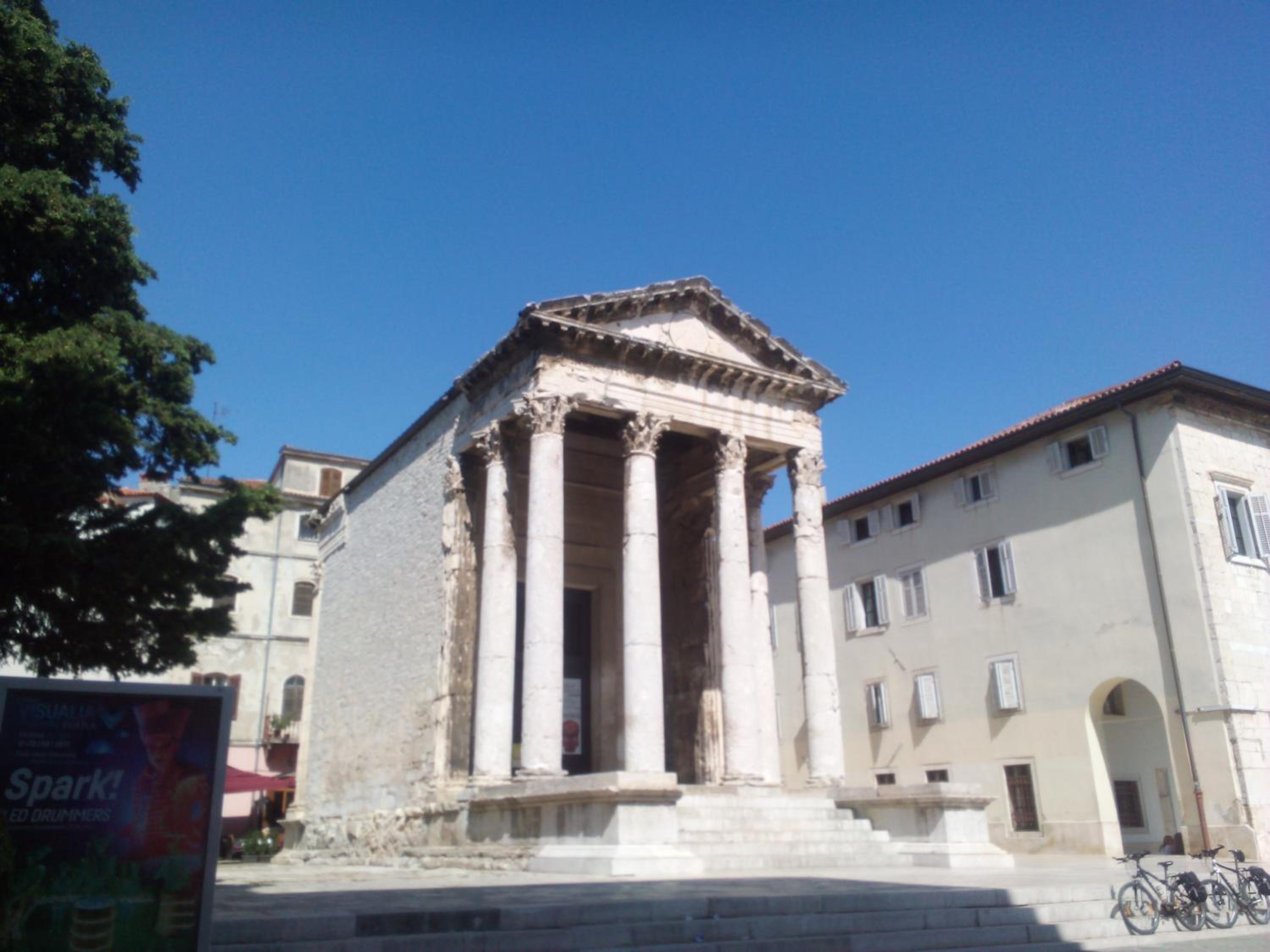 Photo 25
