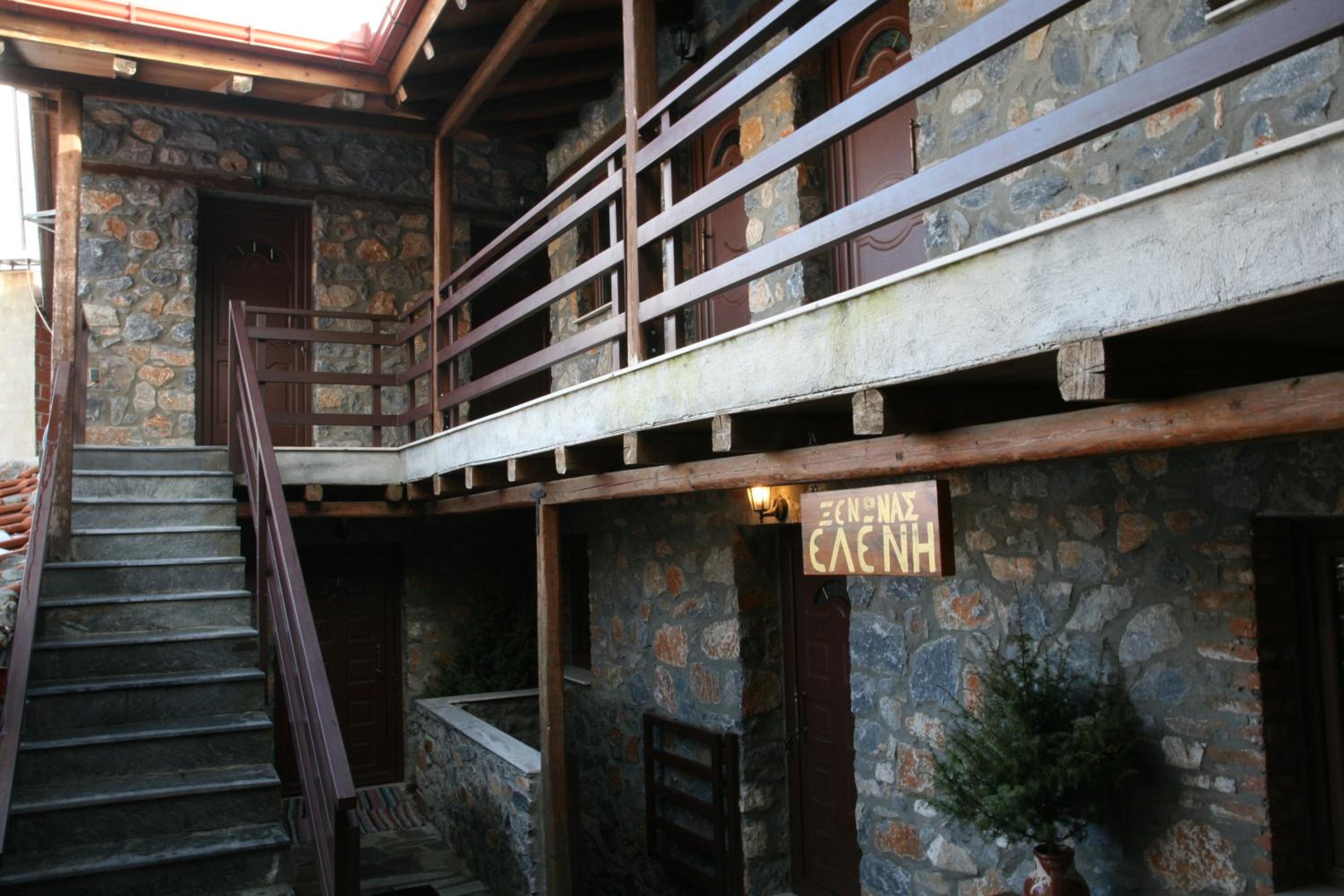 Photo 6