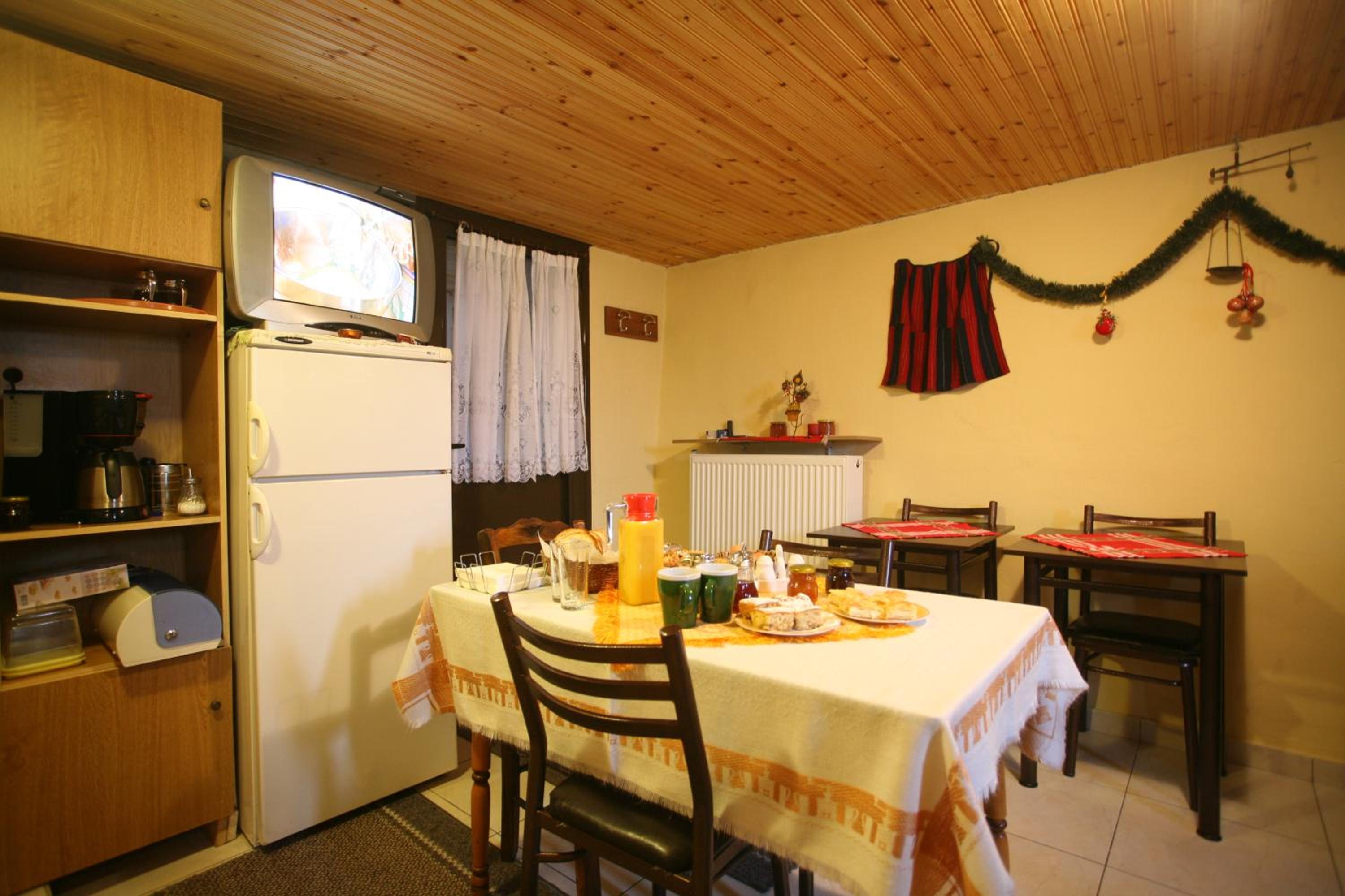 Eleni's Guesthouse view 5