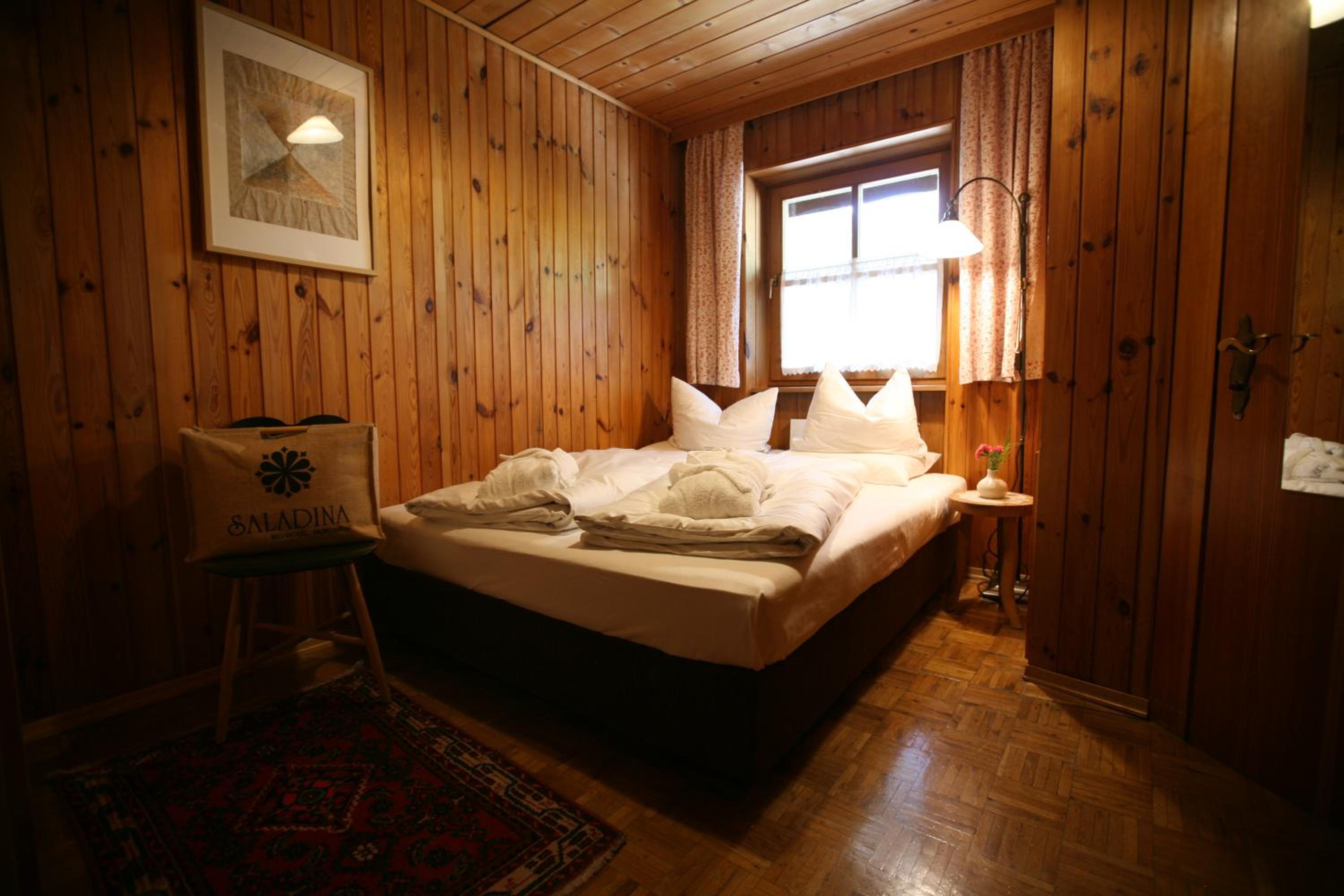 Aparthotel Saladina