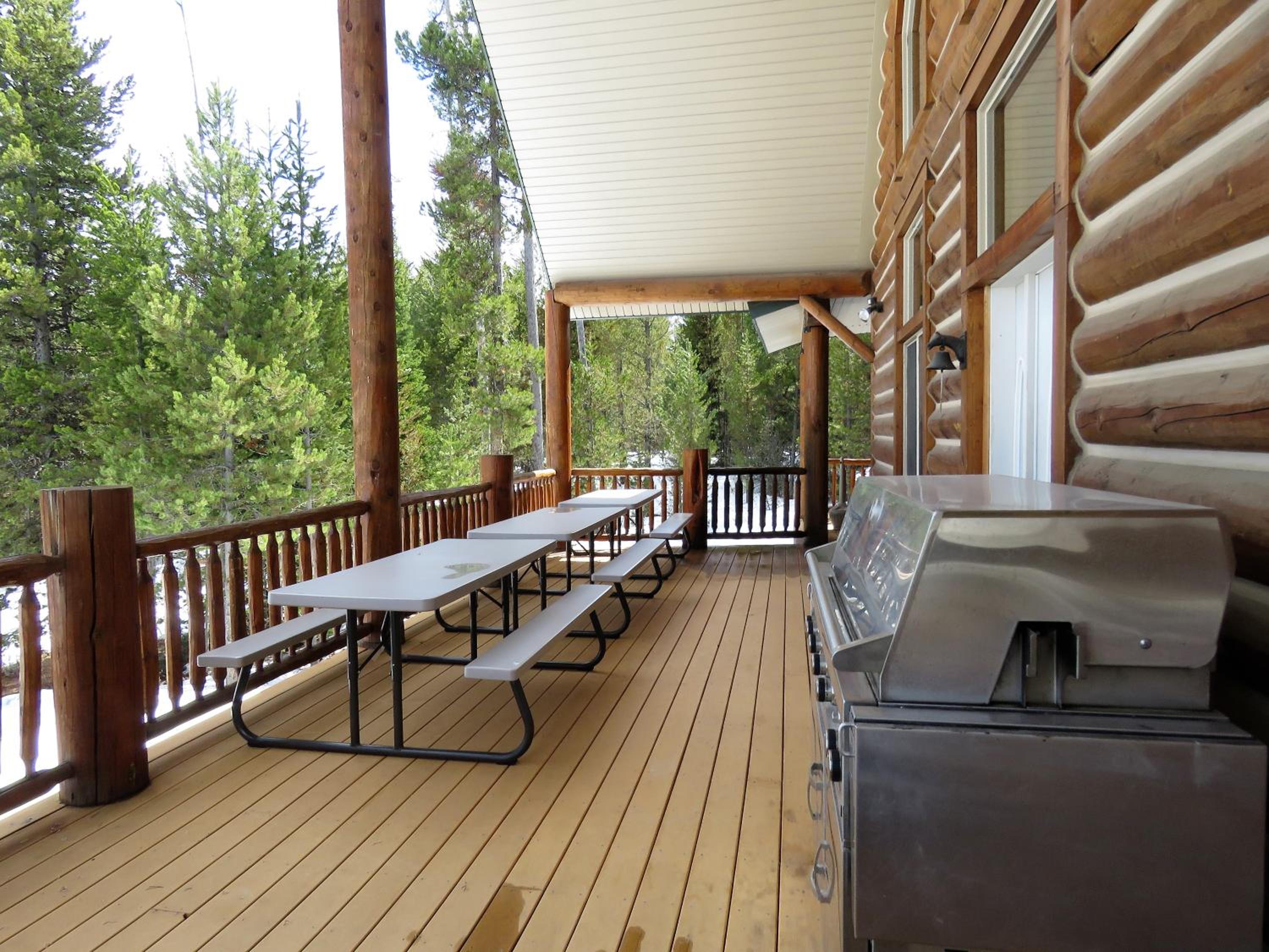 The Hideaway Lodge