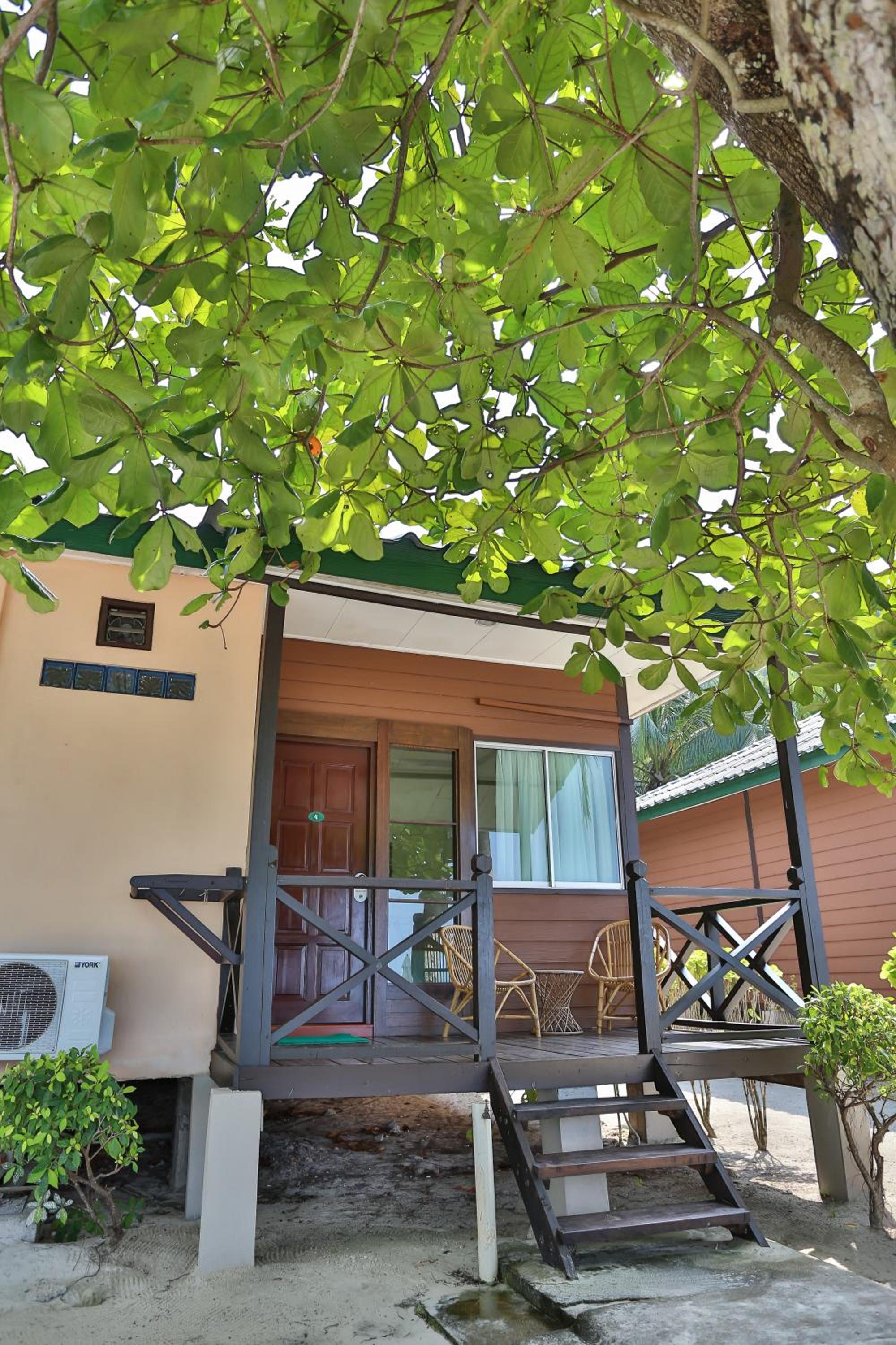 Tuna Bay Island Resort photo 7