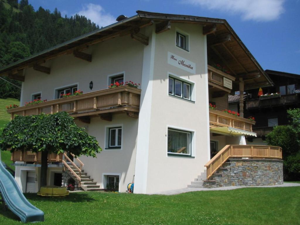 Haus Monika