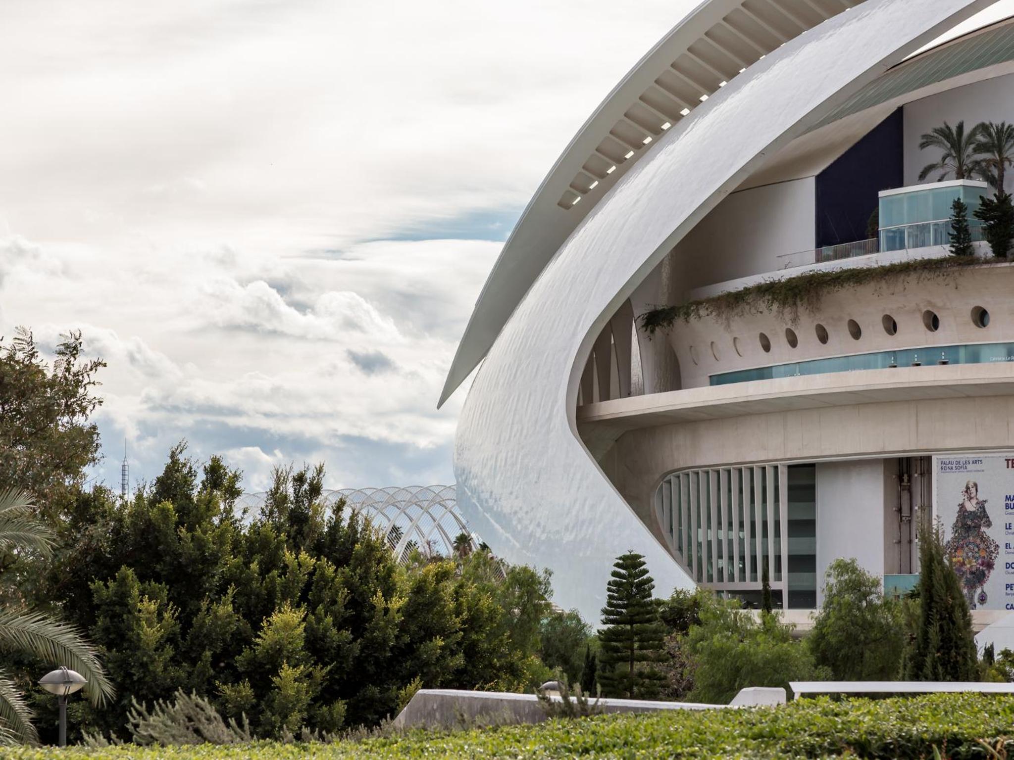 Travel Habitat - Ciudad de las Ciéncias