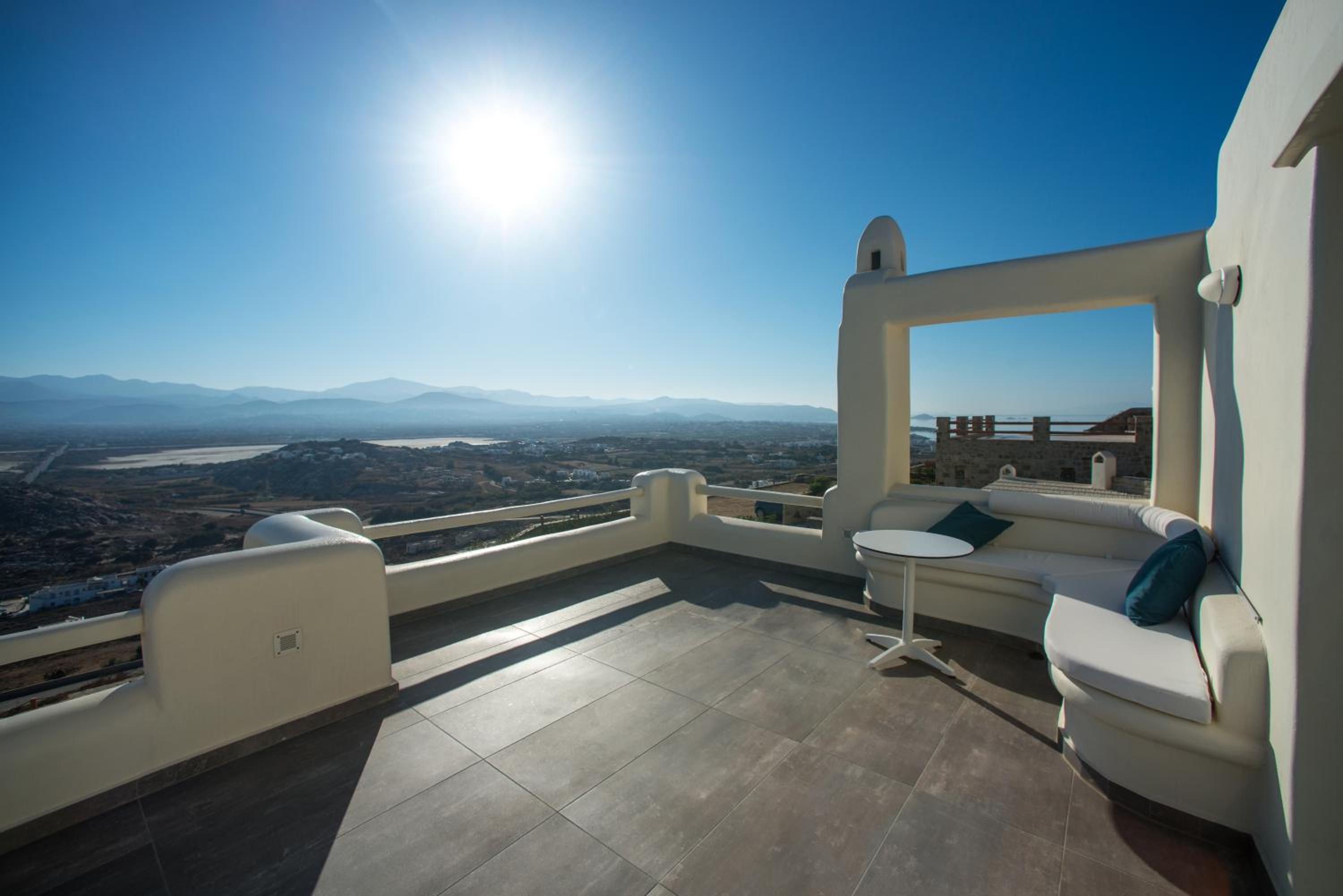 Naxos Rock Villas