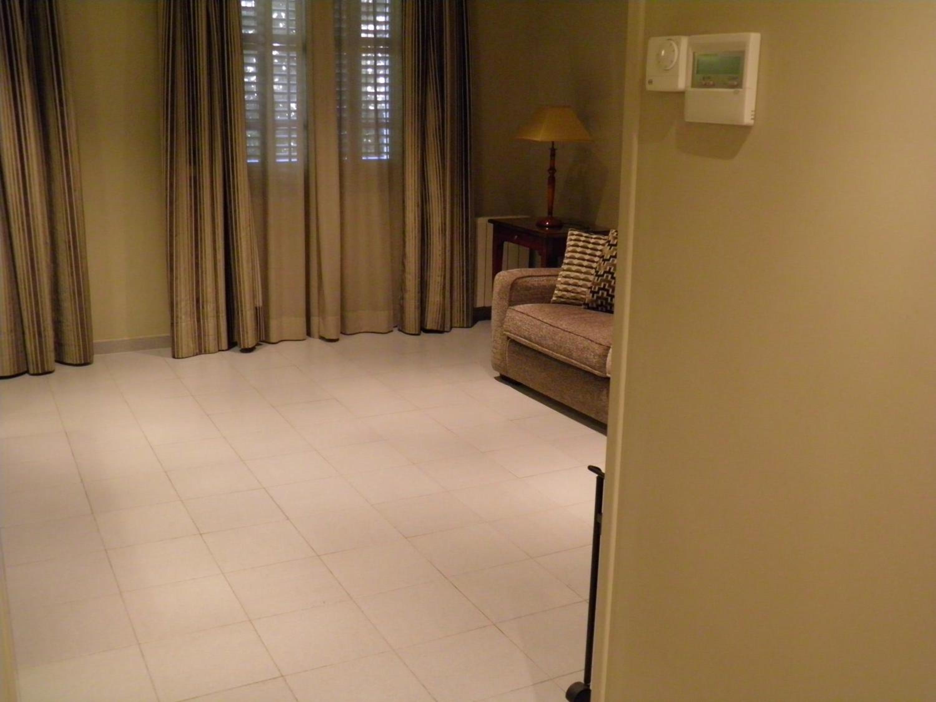 Apartaments Sant Jordi Girona 97