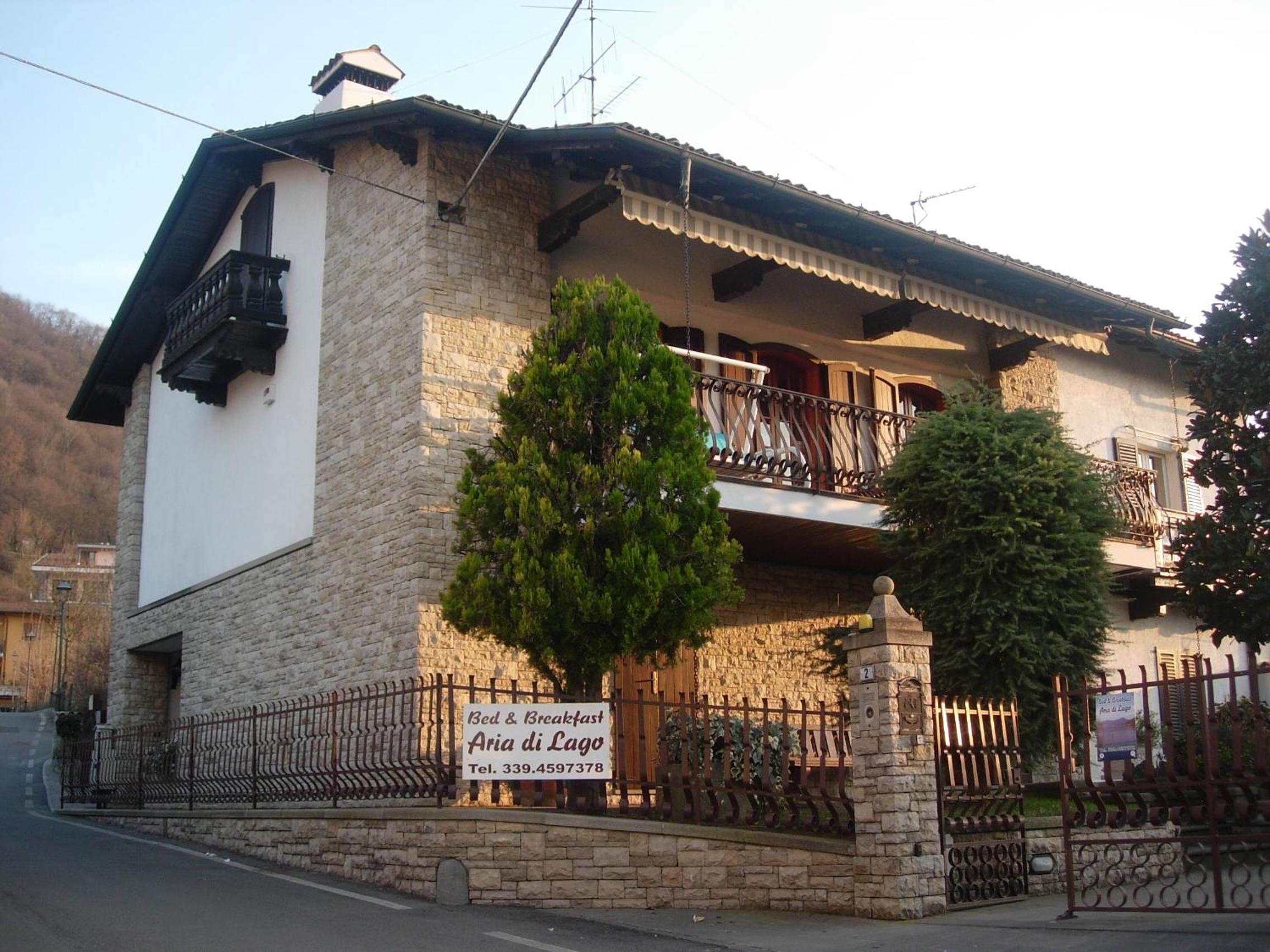 B&B Aria Di Lago view 2