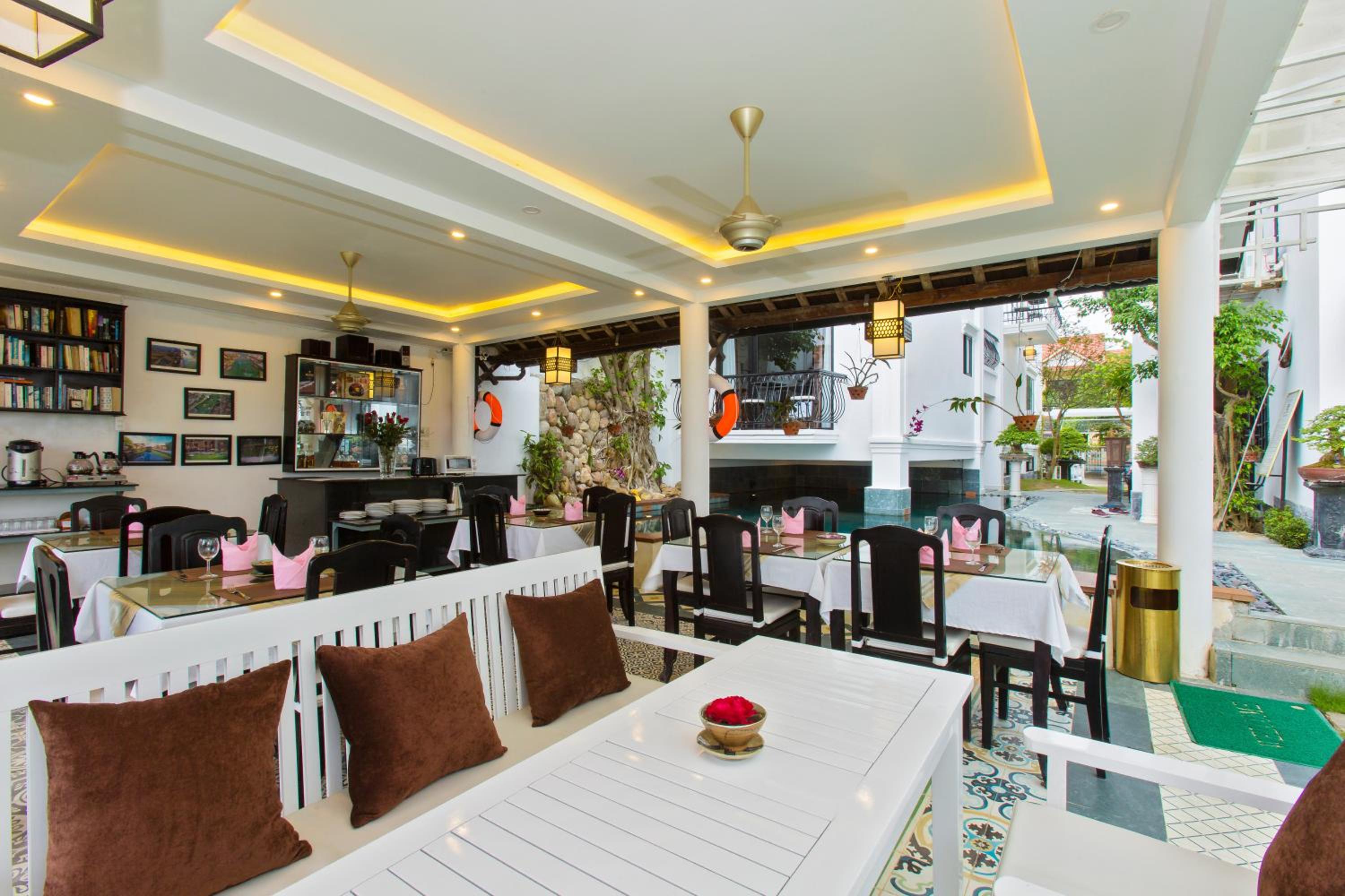 Riverside Impression Villa