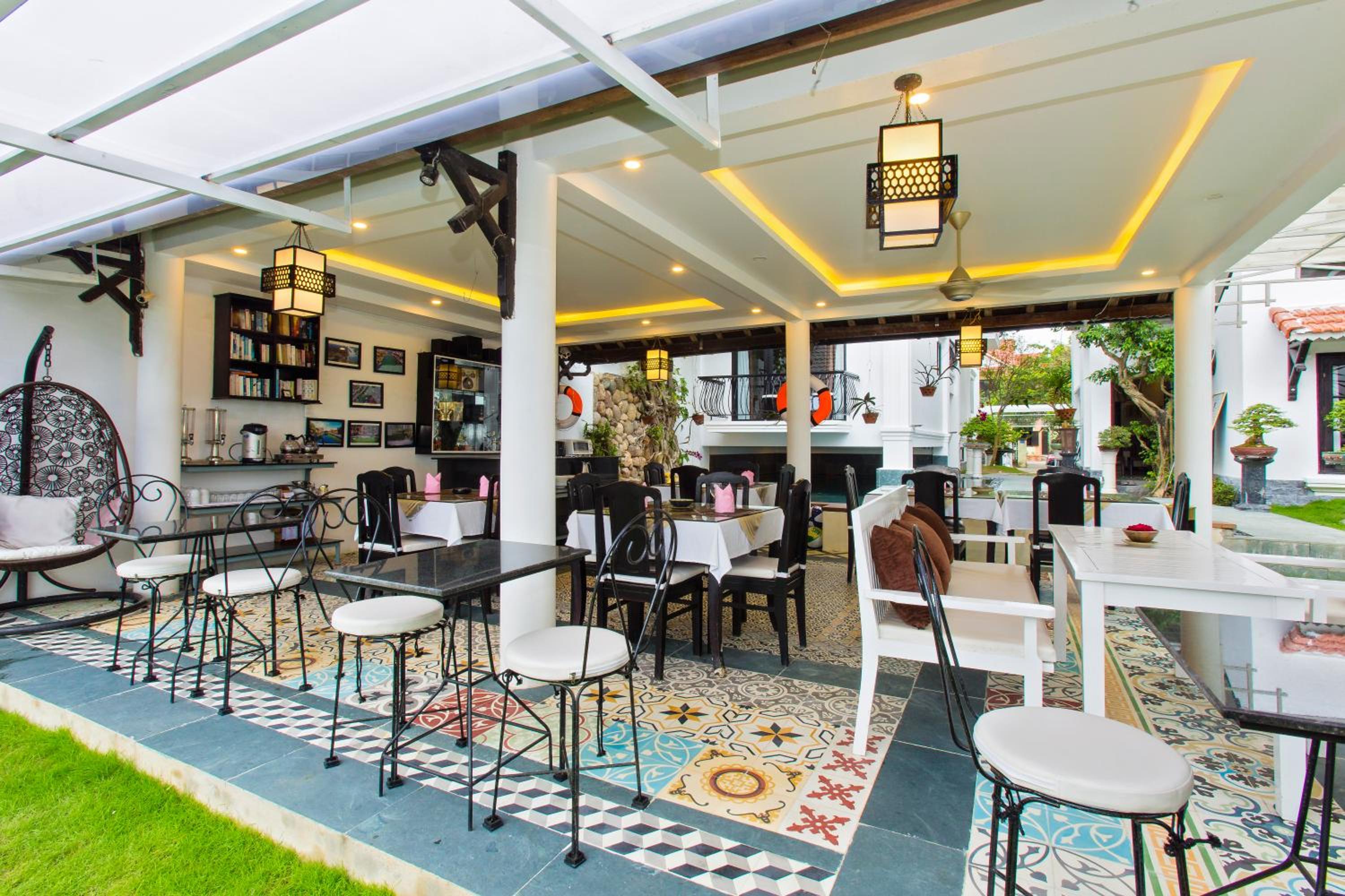 Riverside Impression Villa