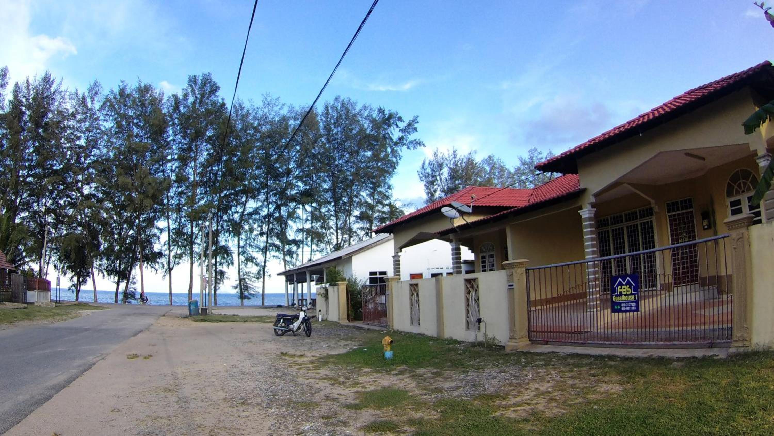 FBS Guesthouse Dungun photo 2