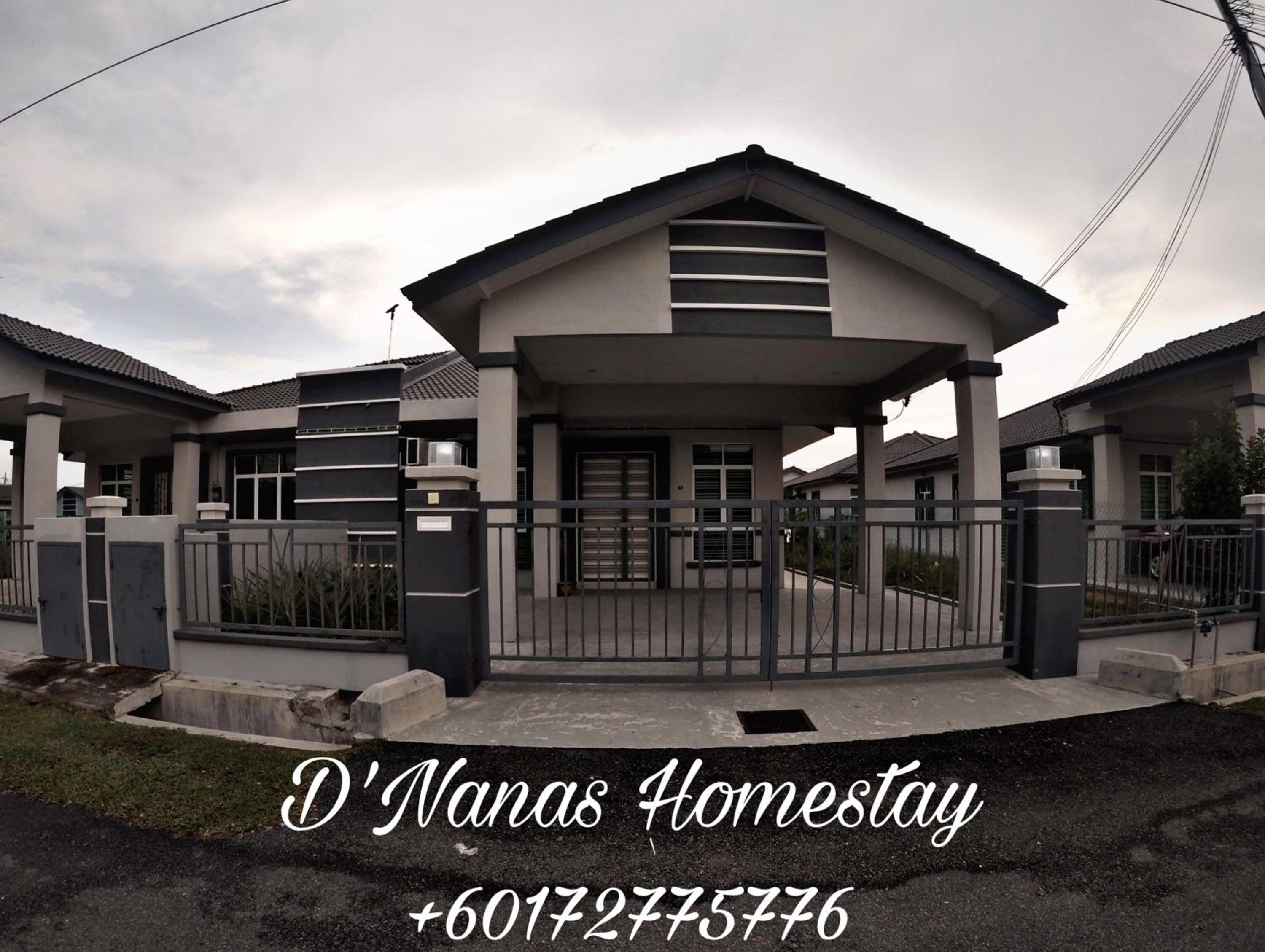 D'Nanas Homestay photo 1