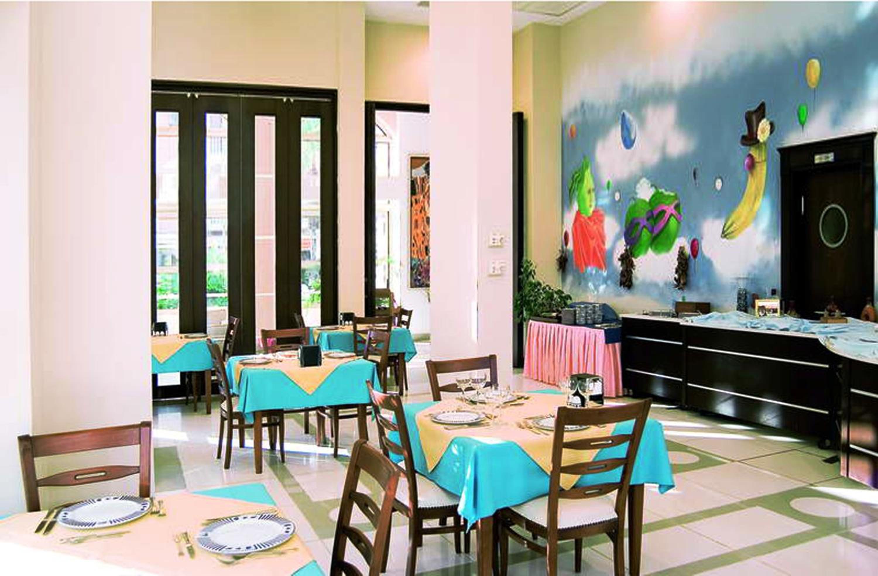 Almena Hotel - Image 6
