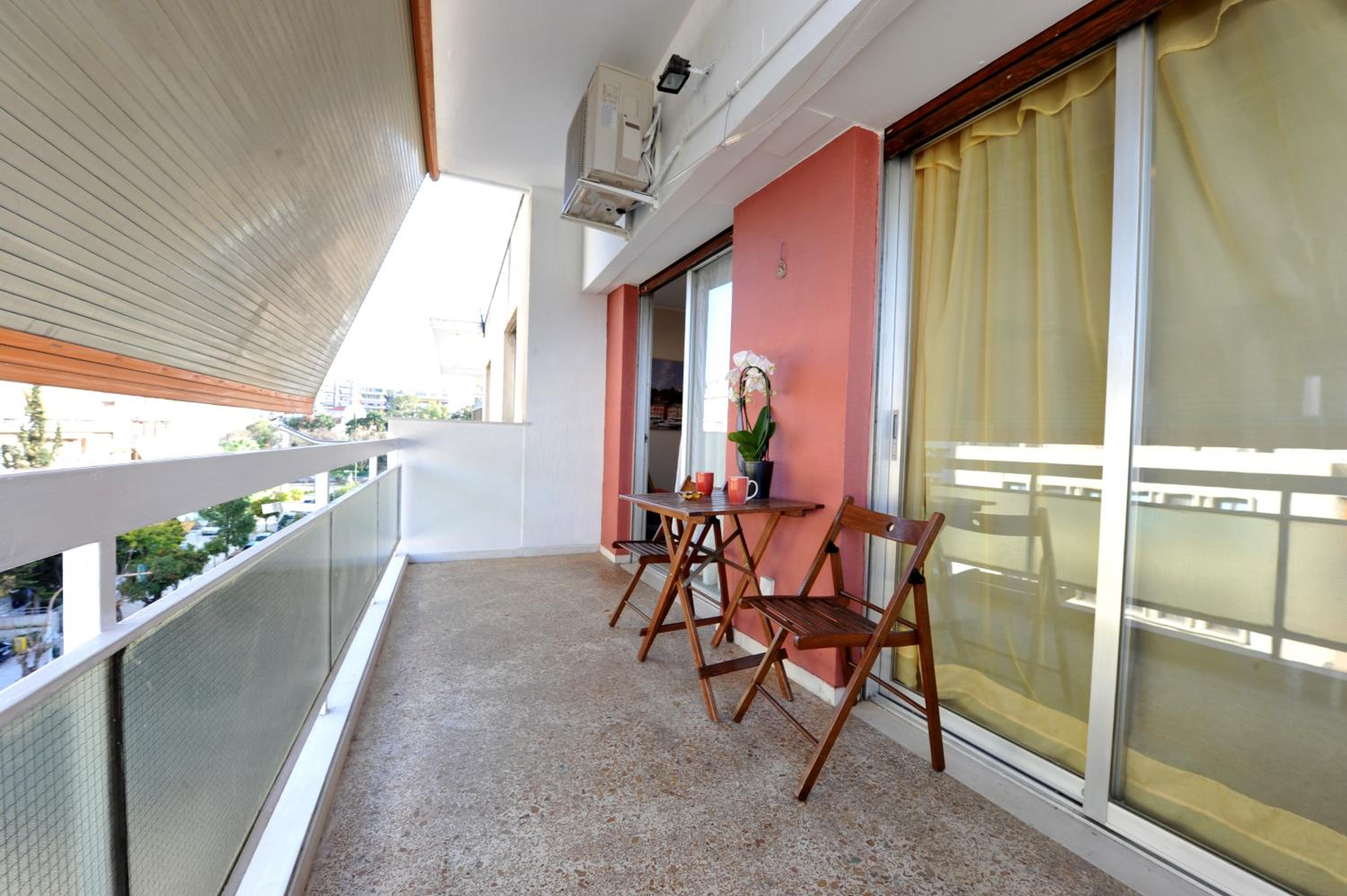 Apartment near Stavros Niarchos Park & Acropolis