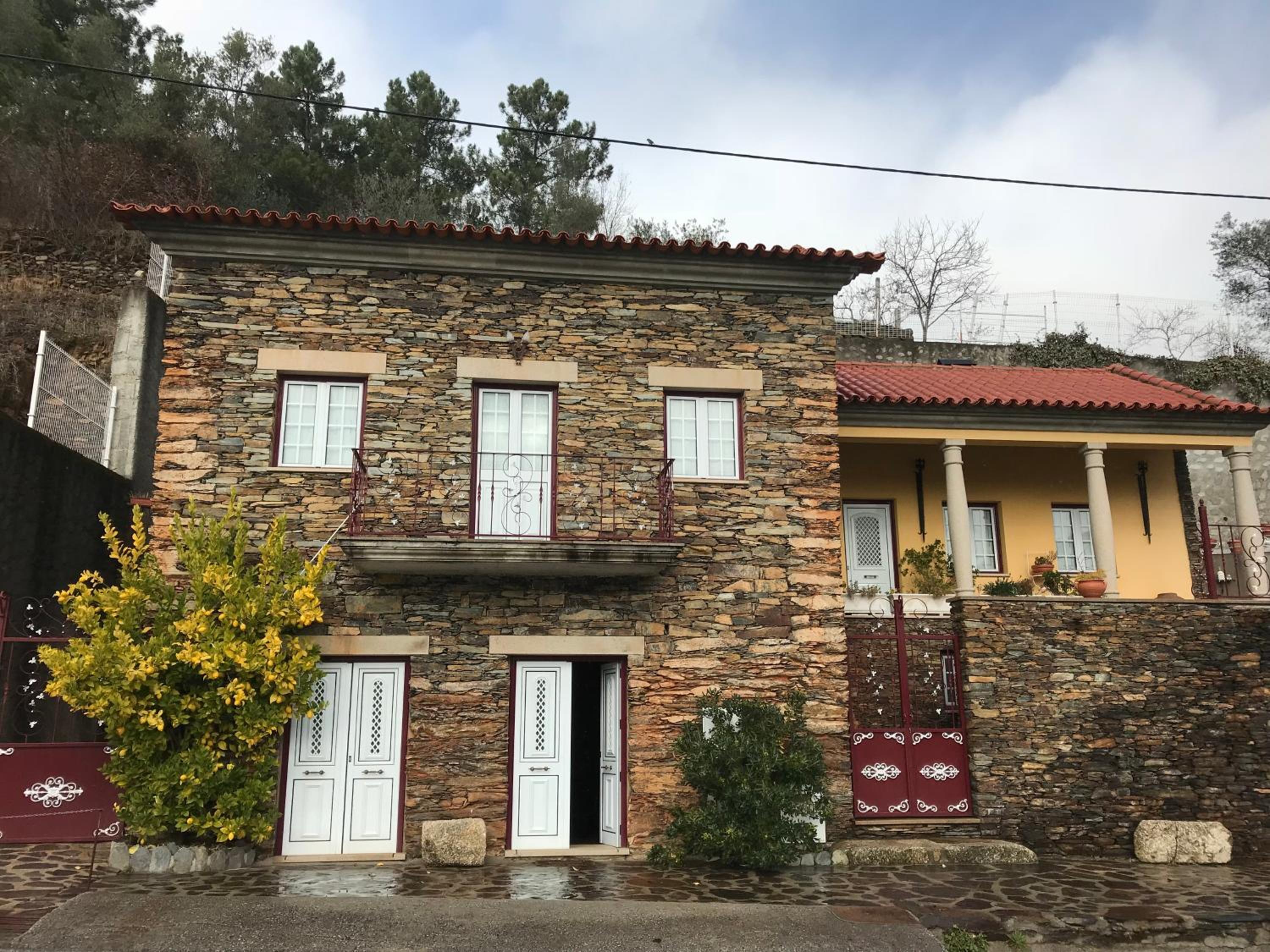 Casa da Escola Antiga