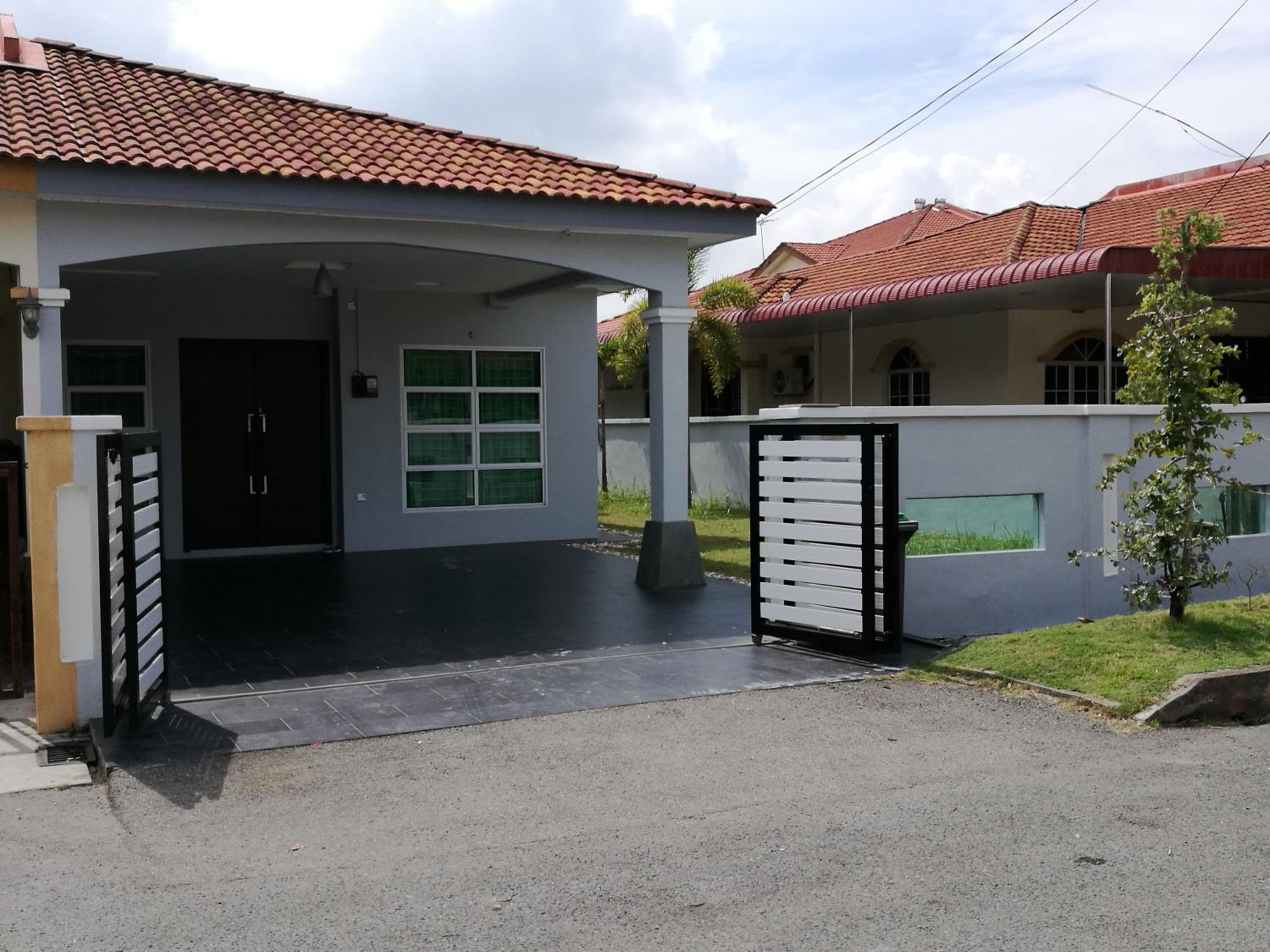 Barakah Homestay photo 2