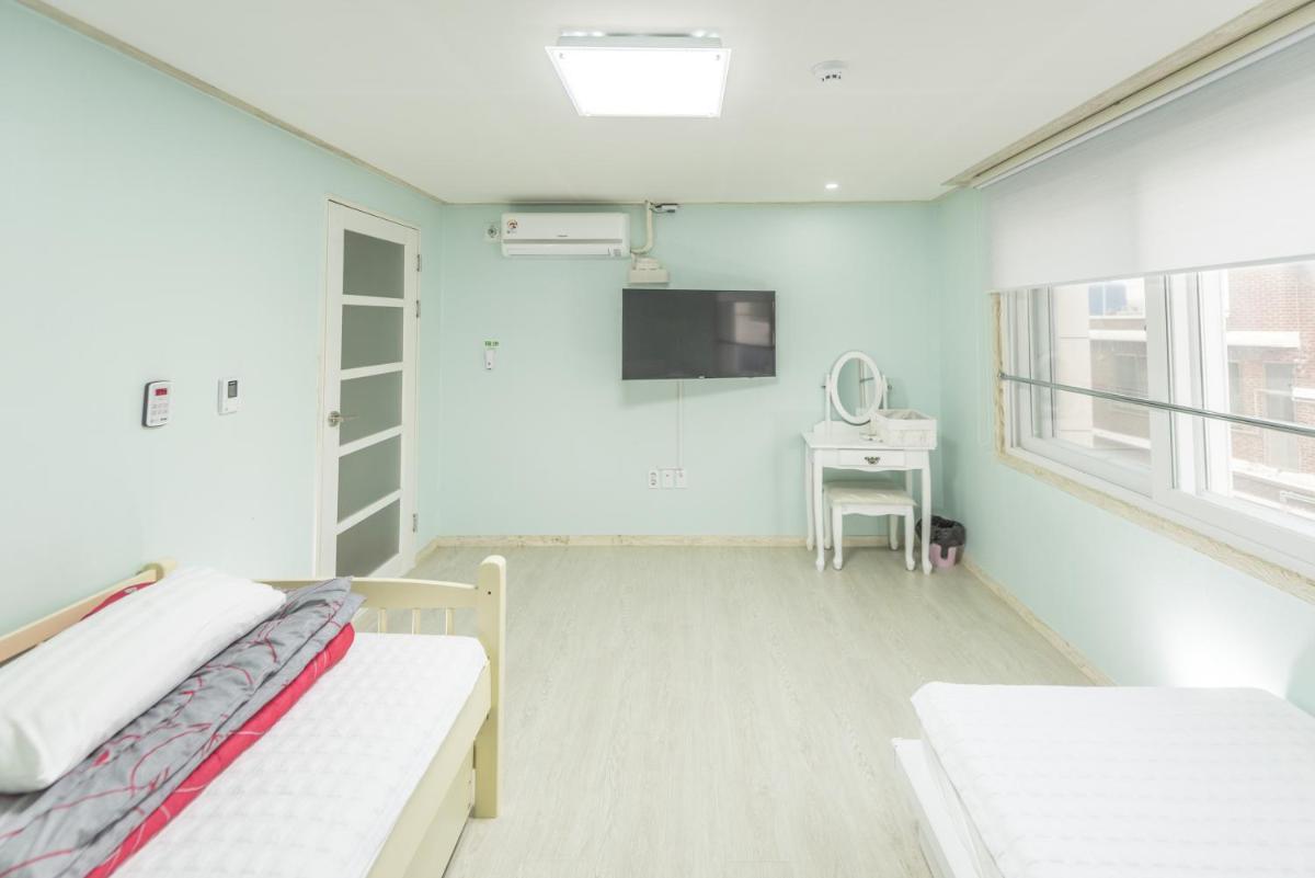 Big O Show Guesthouse