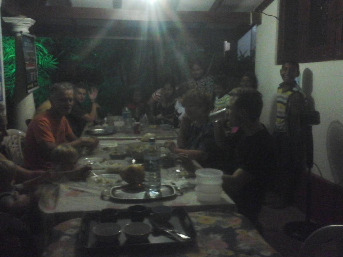 Himasha Guest